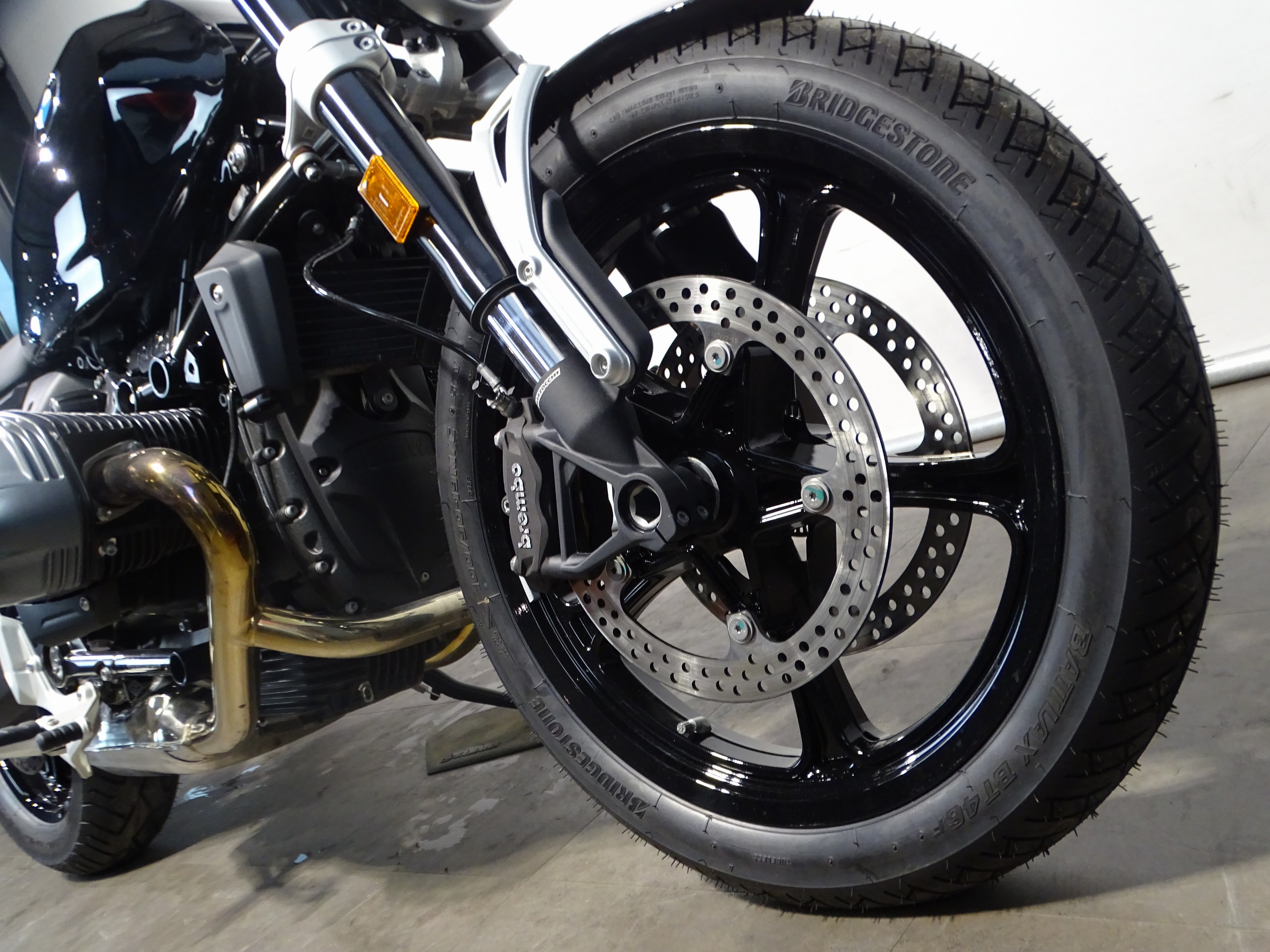 BMW R 12 NINE-T