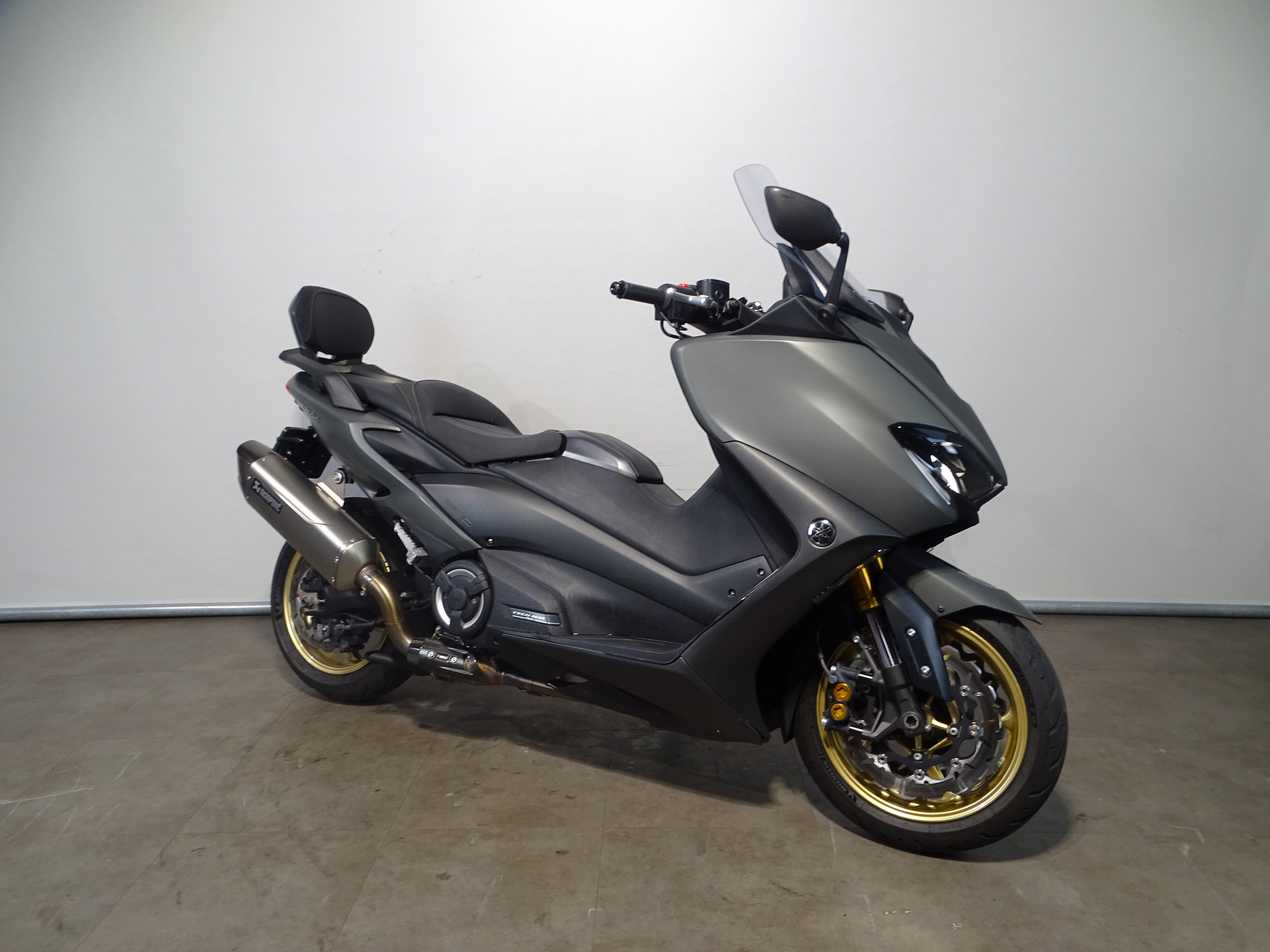 YAMAHA T-MAX TECH MAX