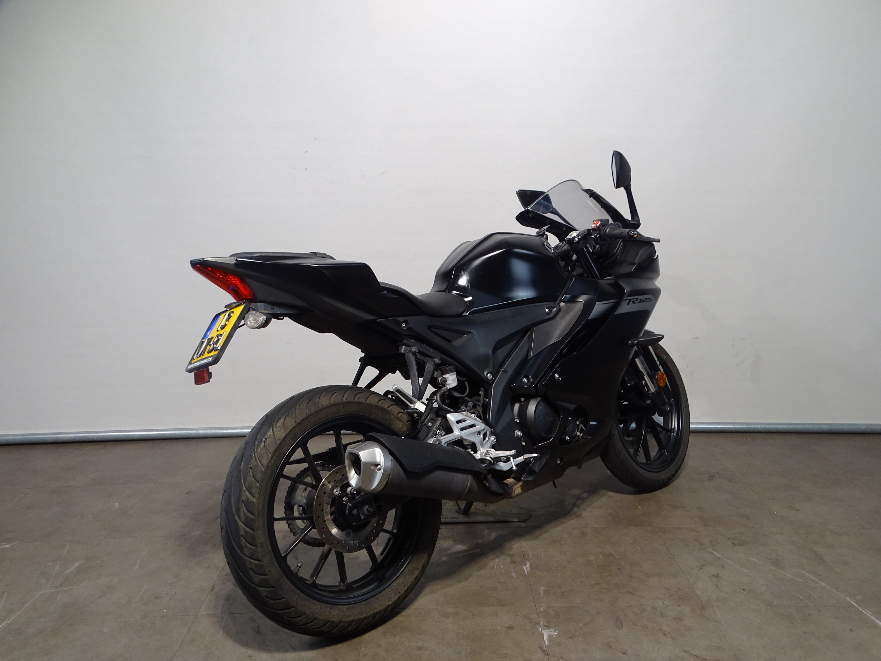 YAMAHA YZF-R 125