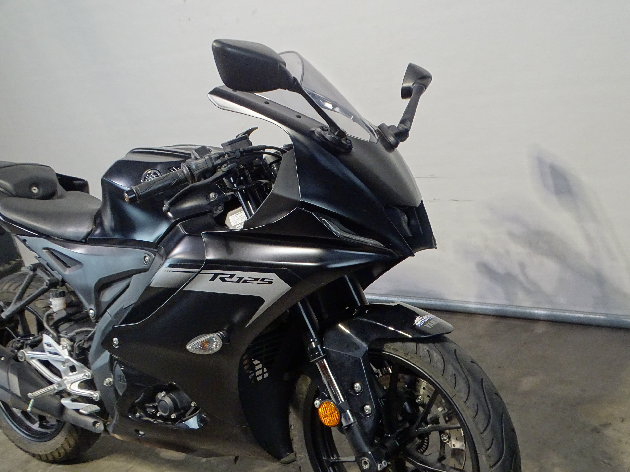 YAMAHA YZF-R 125