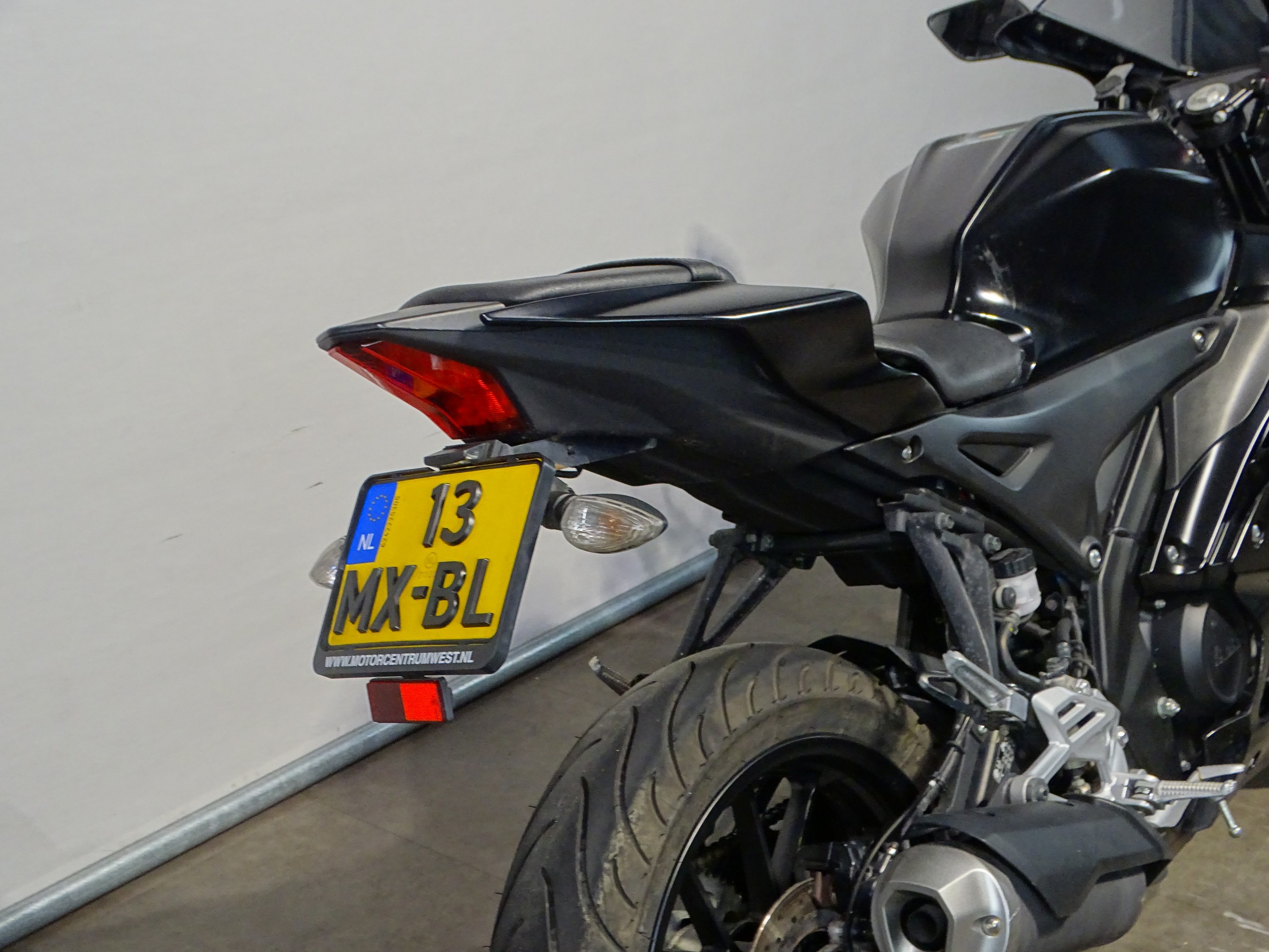 YAMAHA YZF-R 125