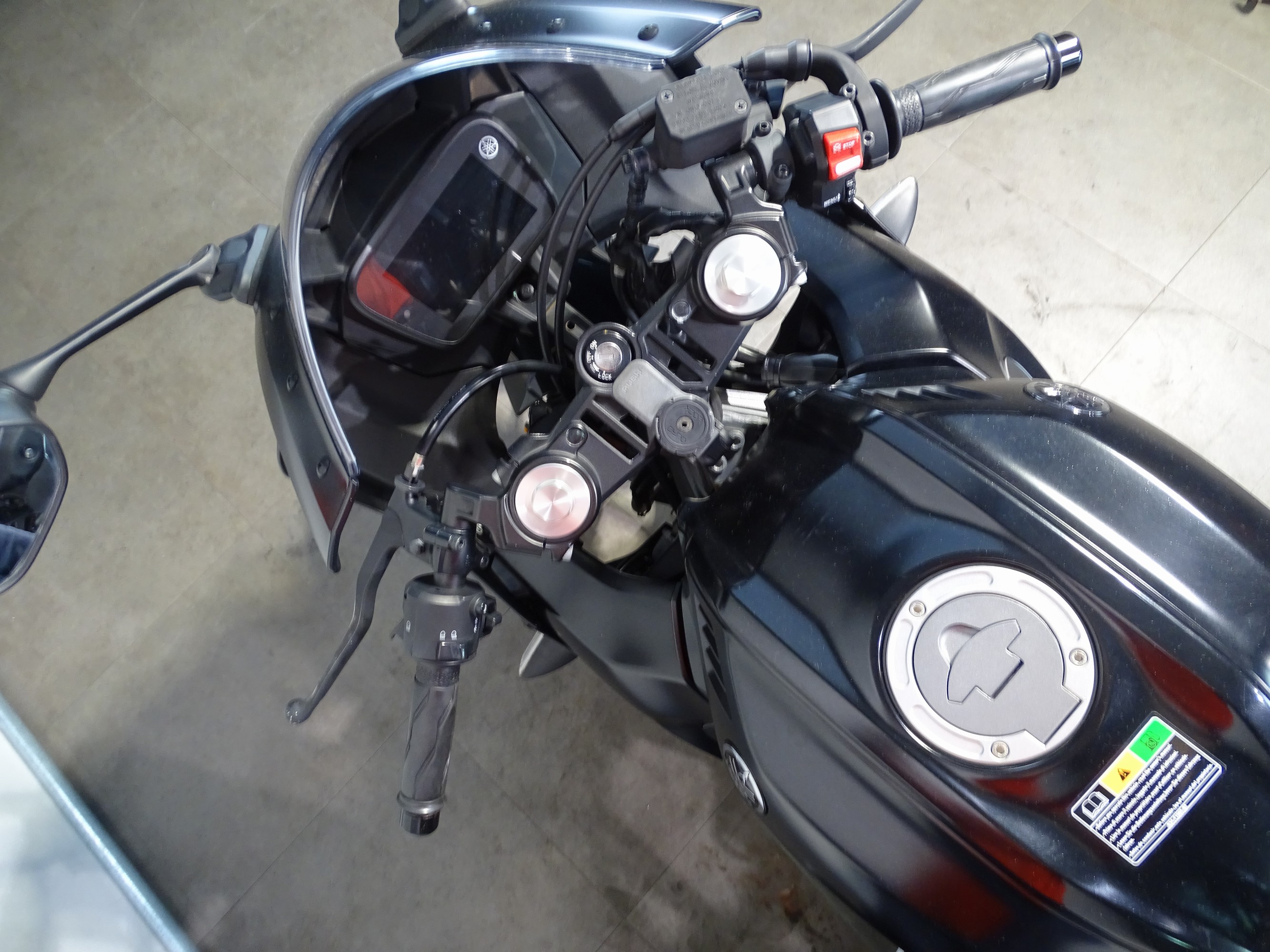 YAMAHA YZF-R 125