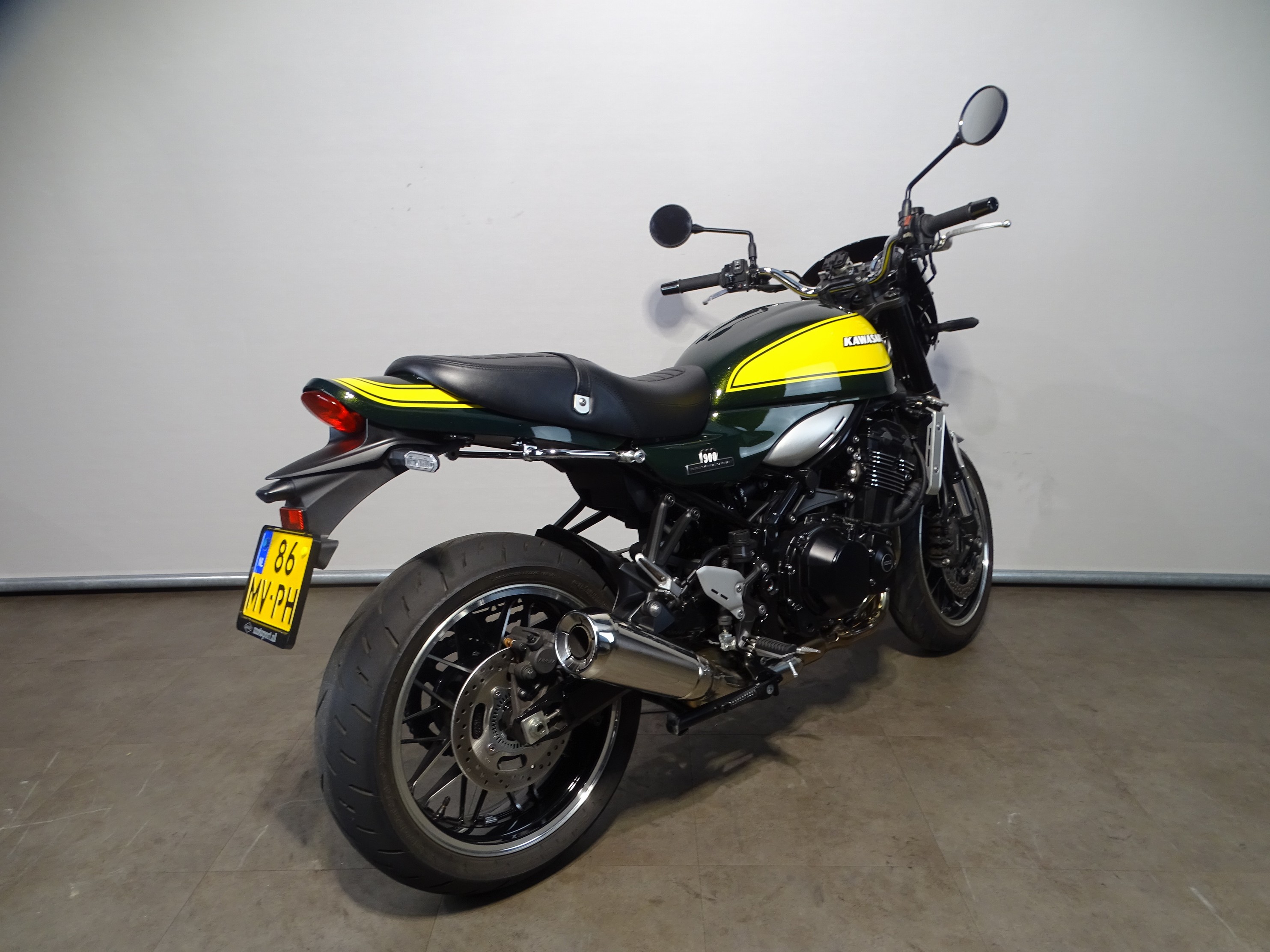 KAWASAKI Z 900 RS YELLOW BALL