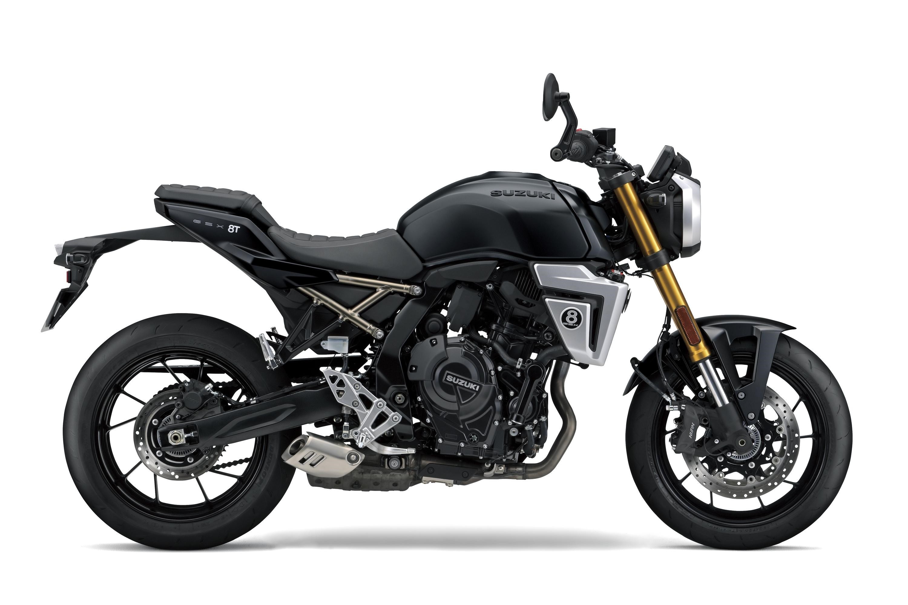 SUZUKI GSX-8T