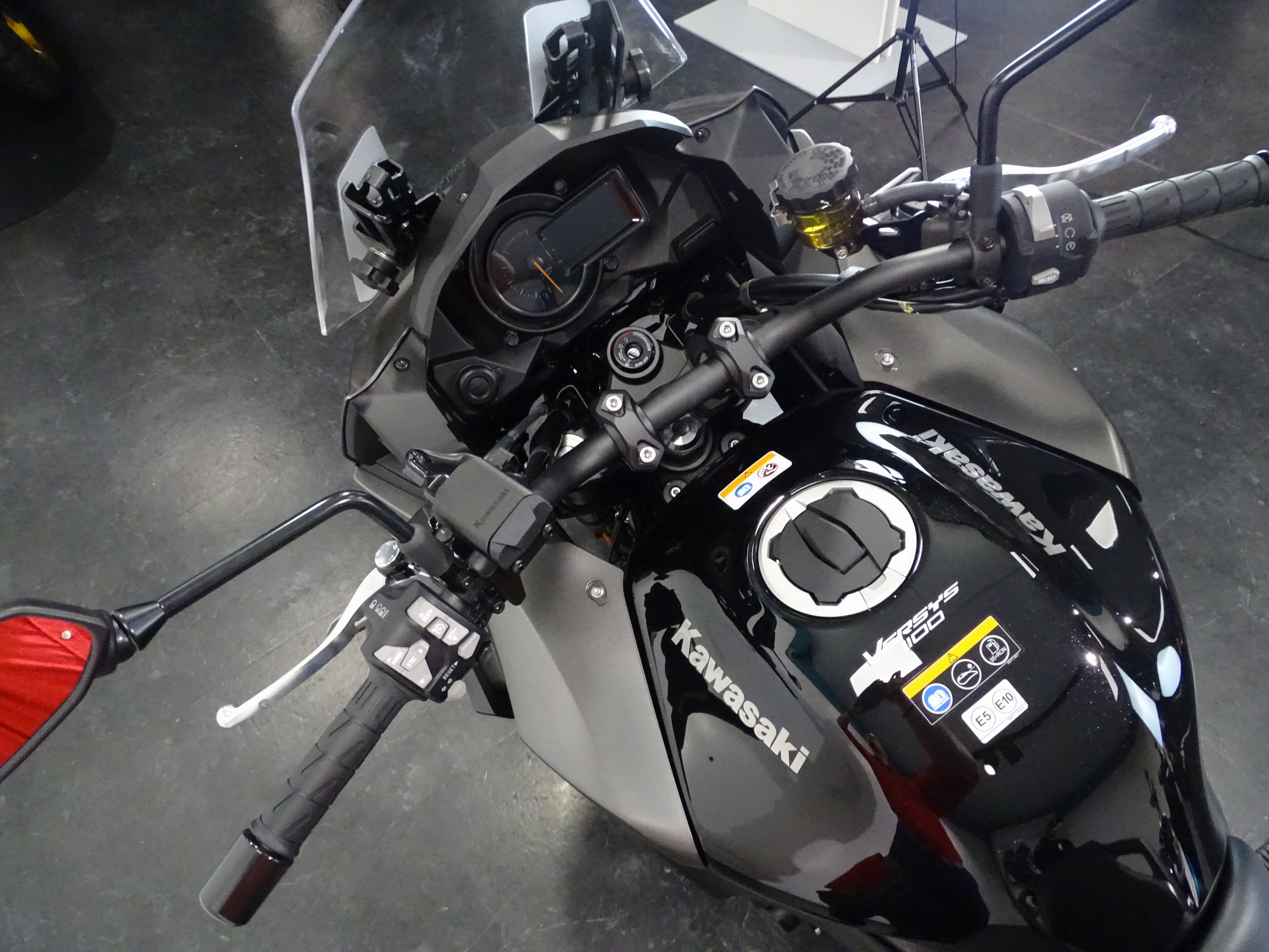 KAWASAKI VERSYS 1100