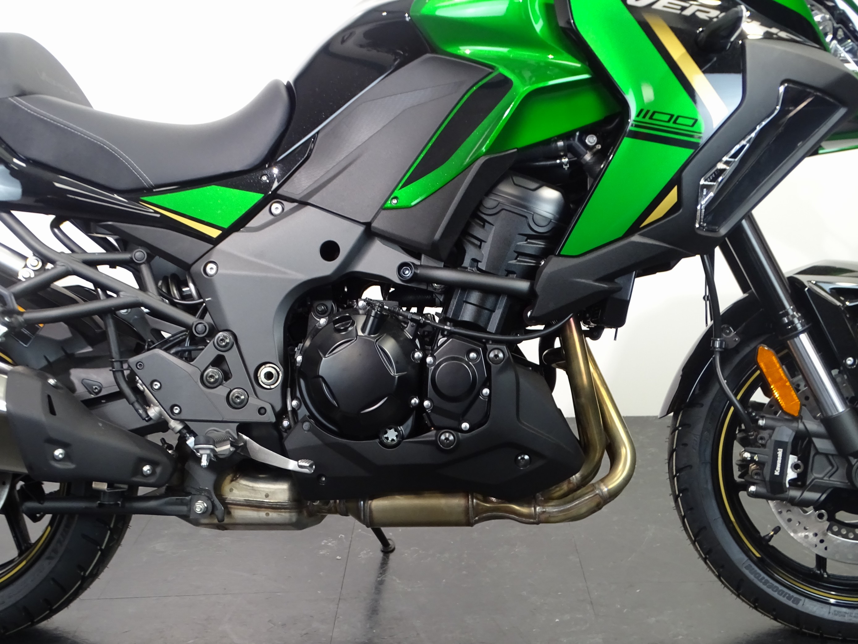 KAWASAKI VERSYS 1100 S