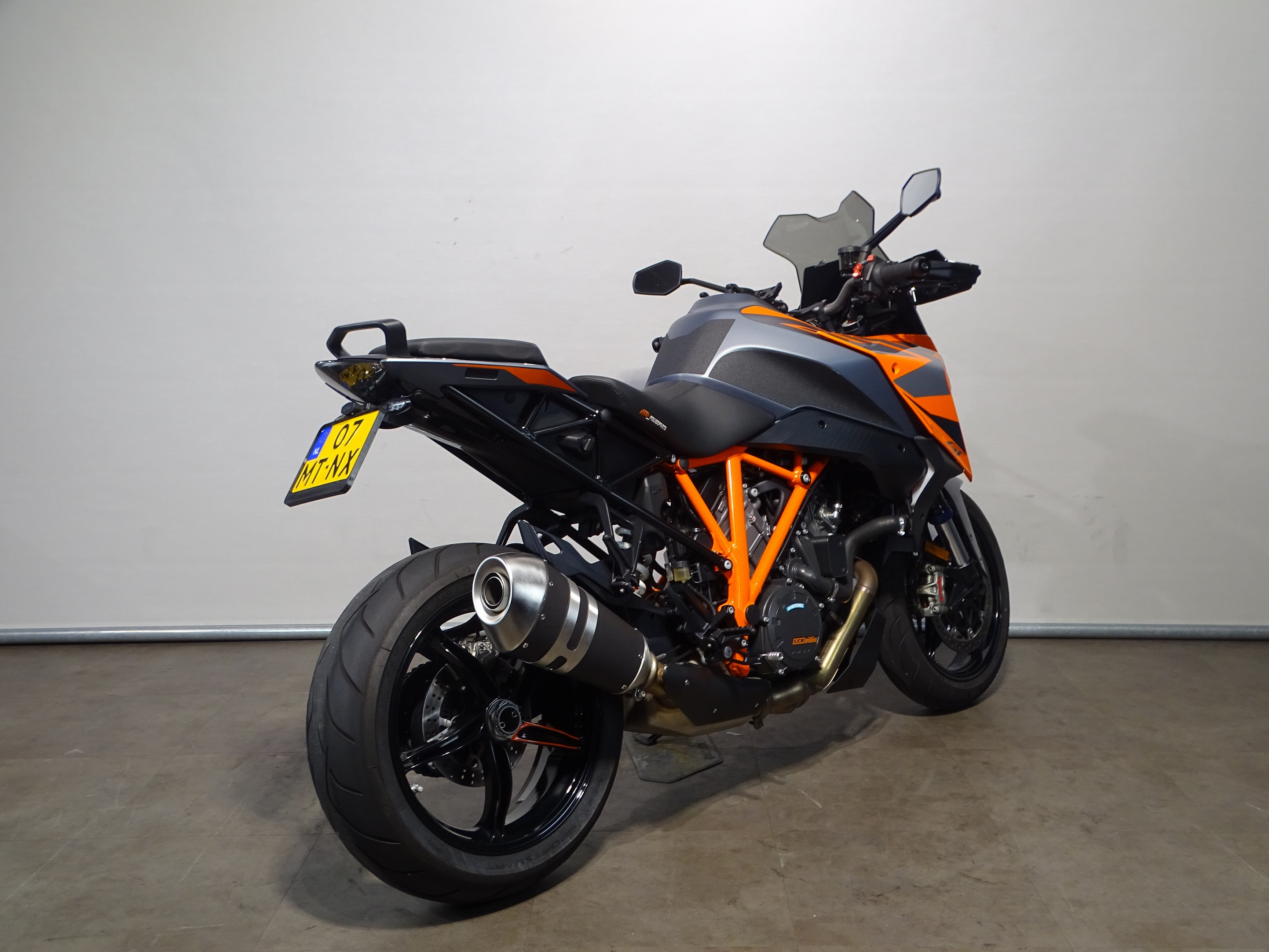 KTM 1290 SUPER DUKE GT