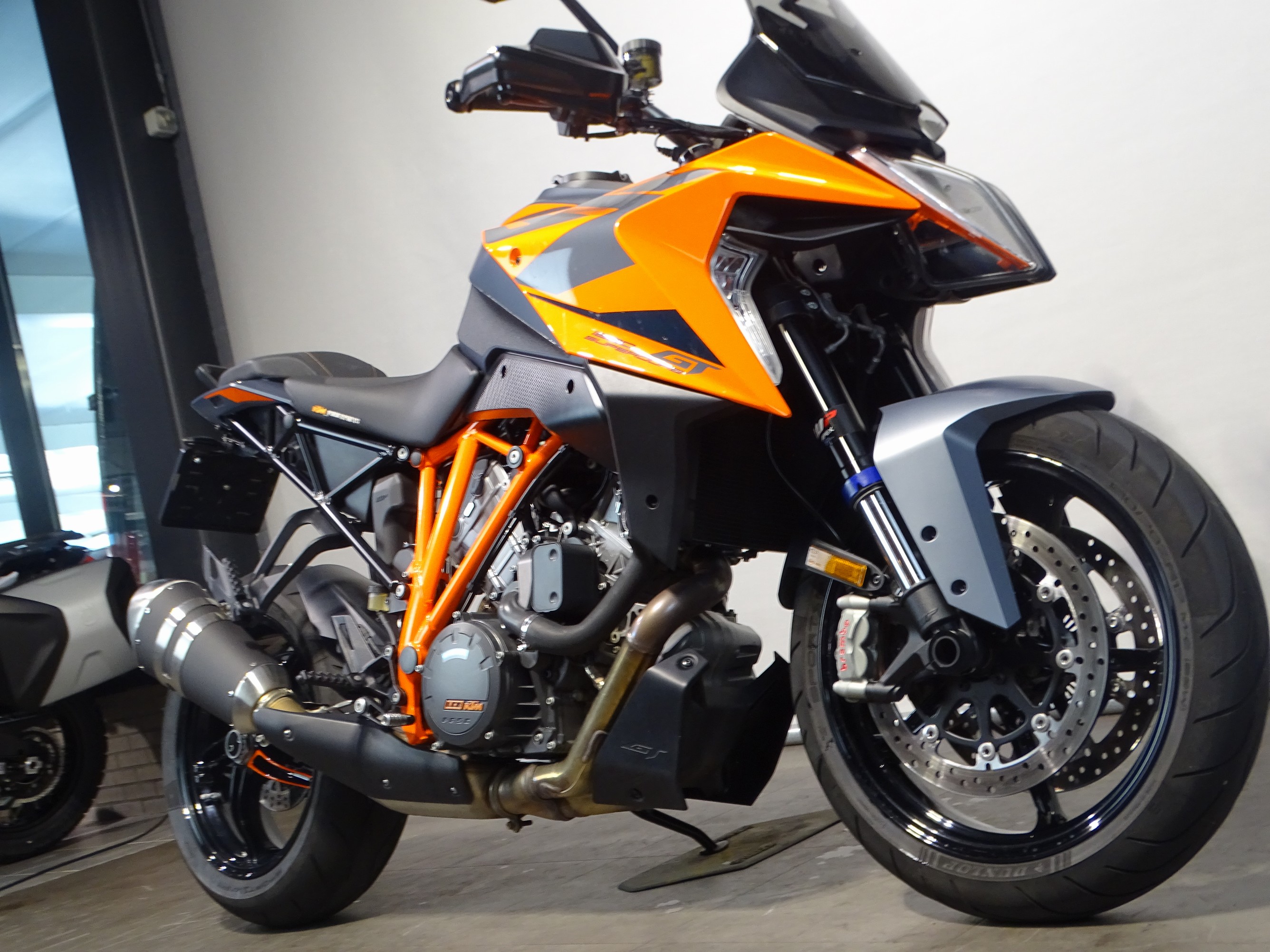 KTM 1290 SUPER DUKE GT