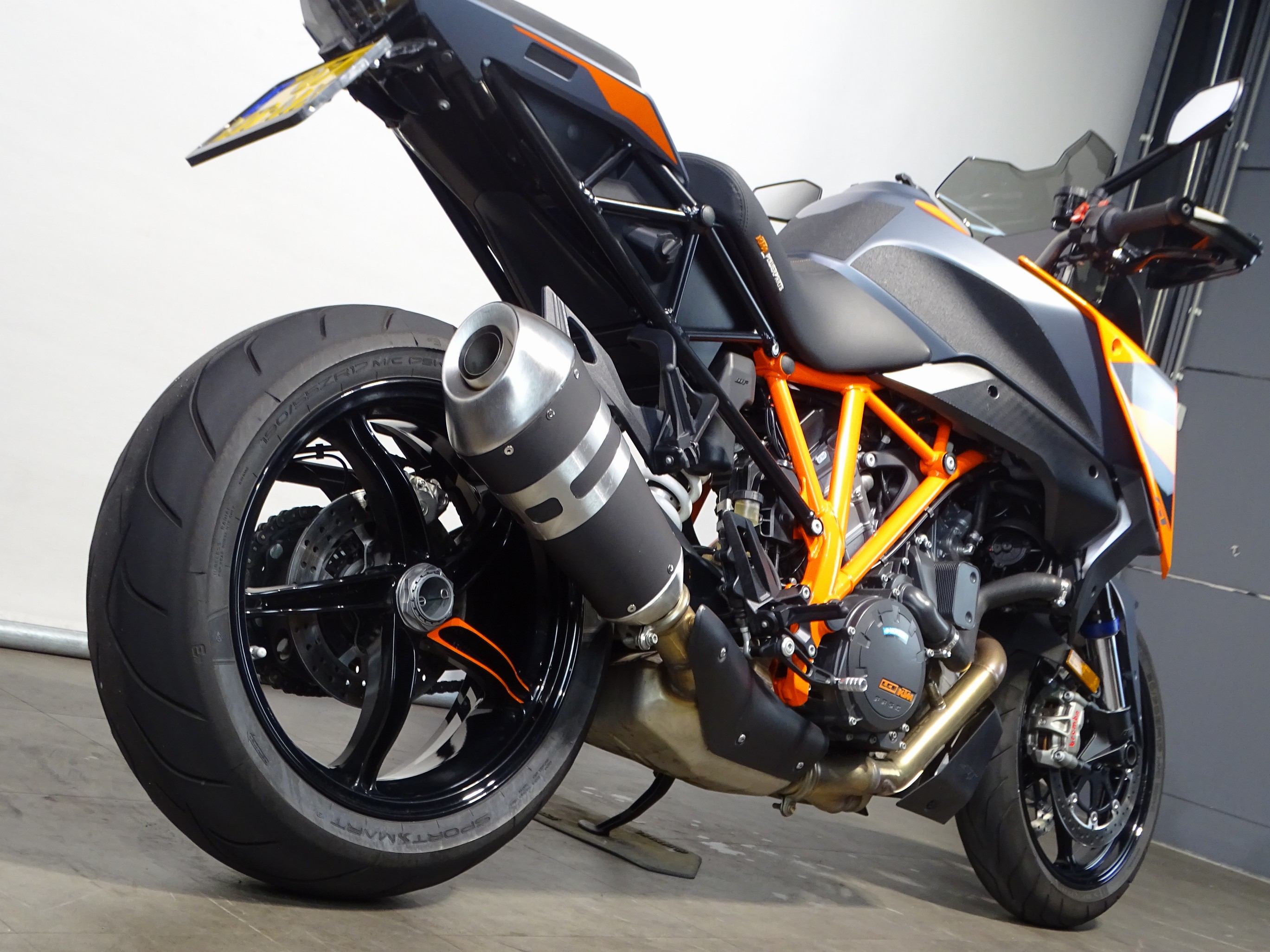 KTM 1290 SUPER DUKE GT