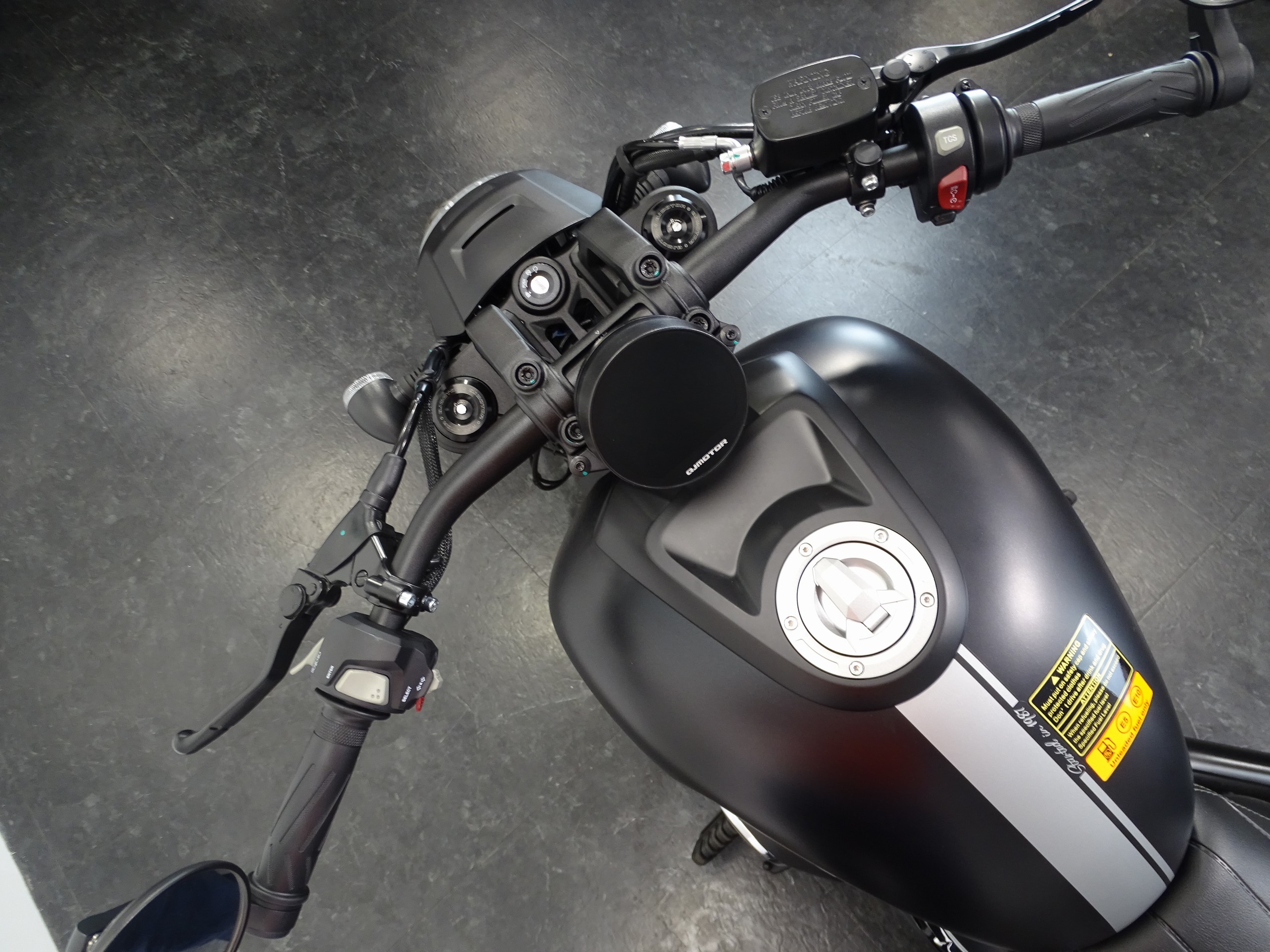 QJMOTOR SRV 600 V2