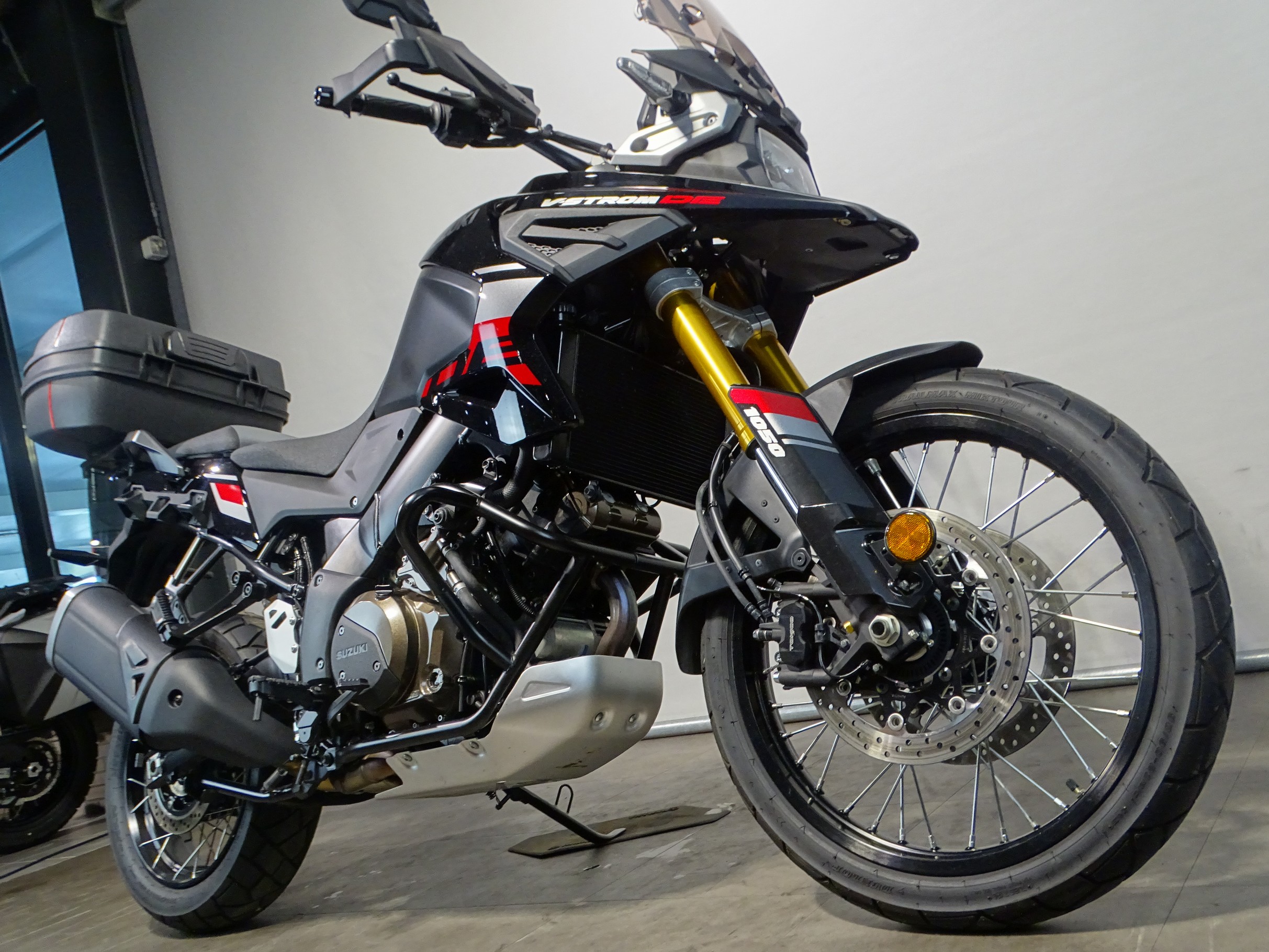 SUZUKI DL 1050 DE V-STROM