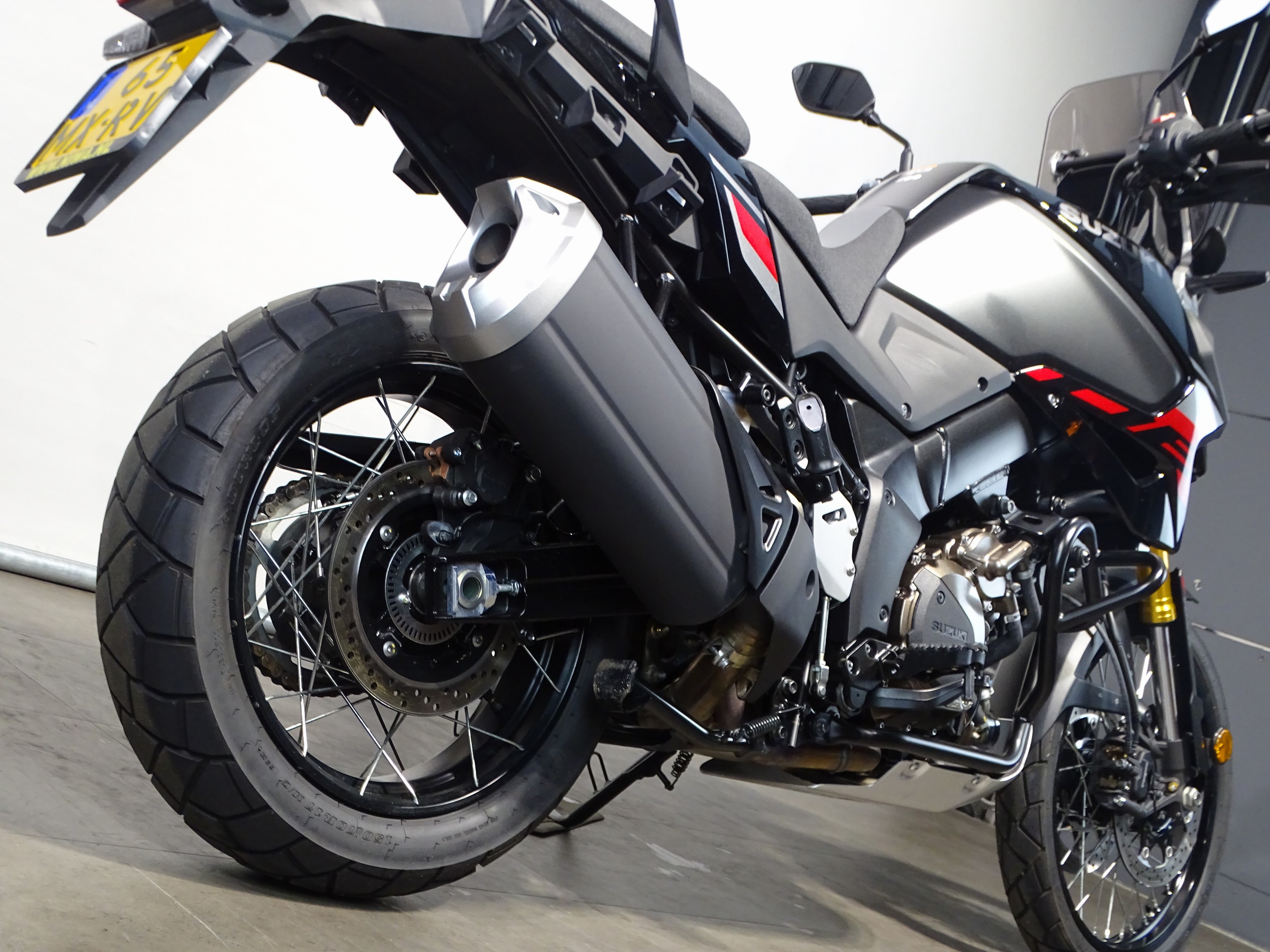 SUZUKI DL 1050 DE V-STROM