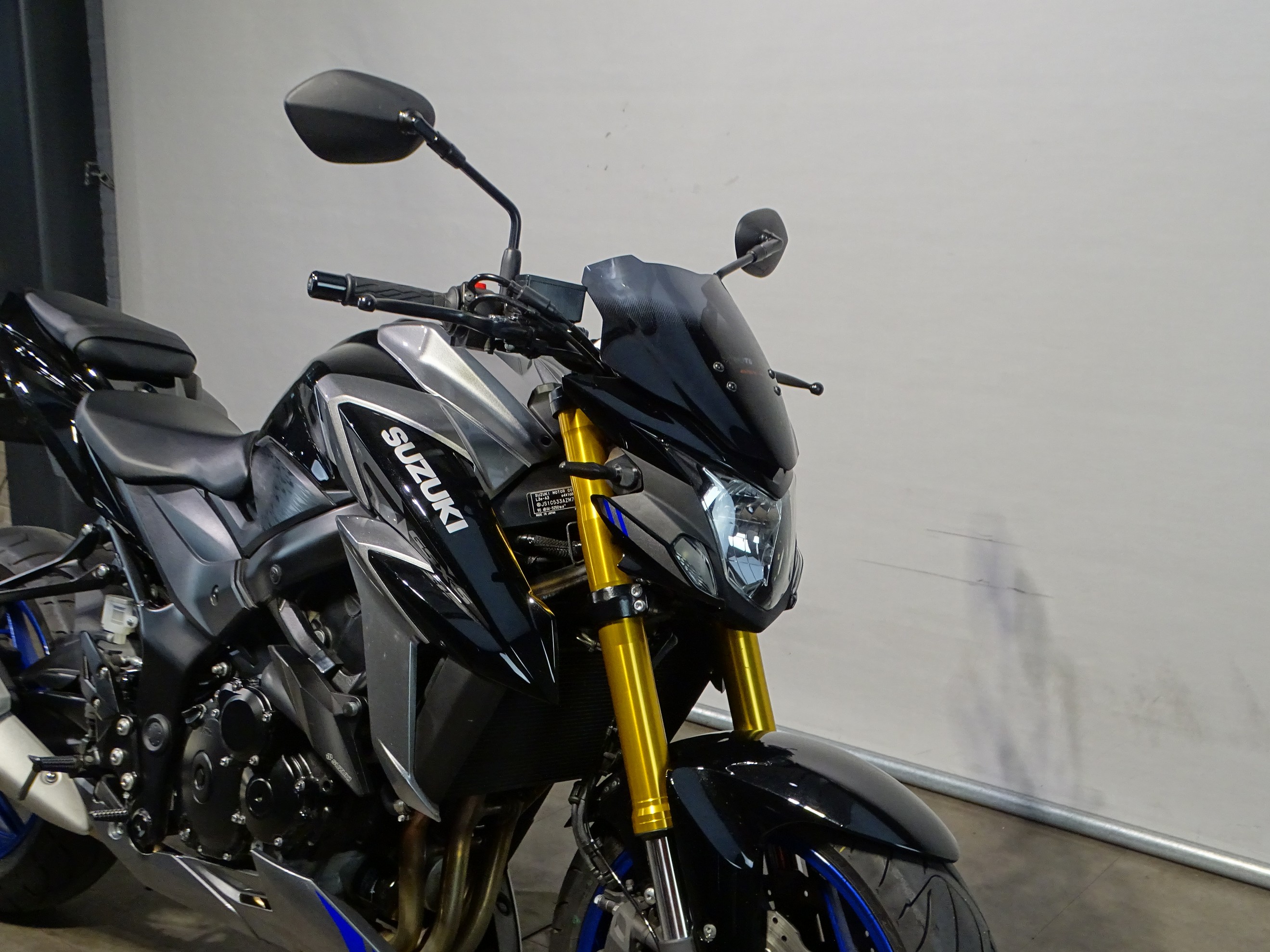 SUZUKI GSX-S 750