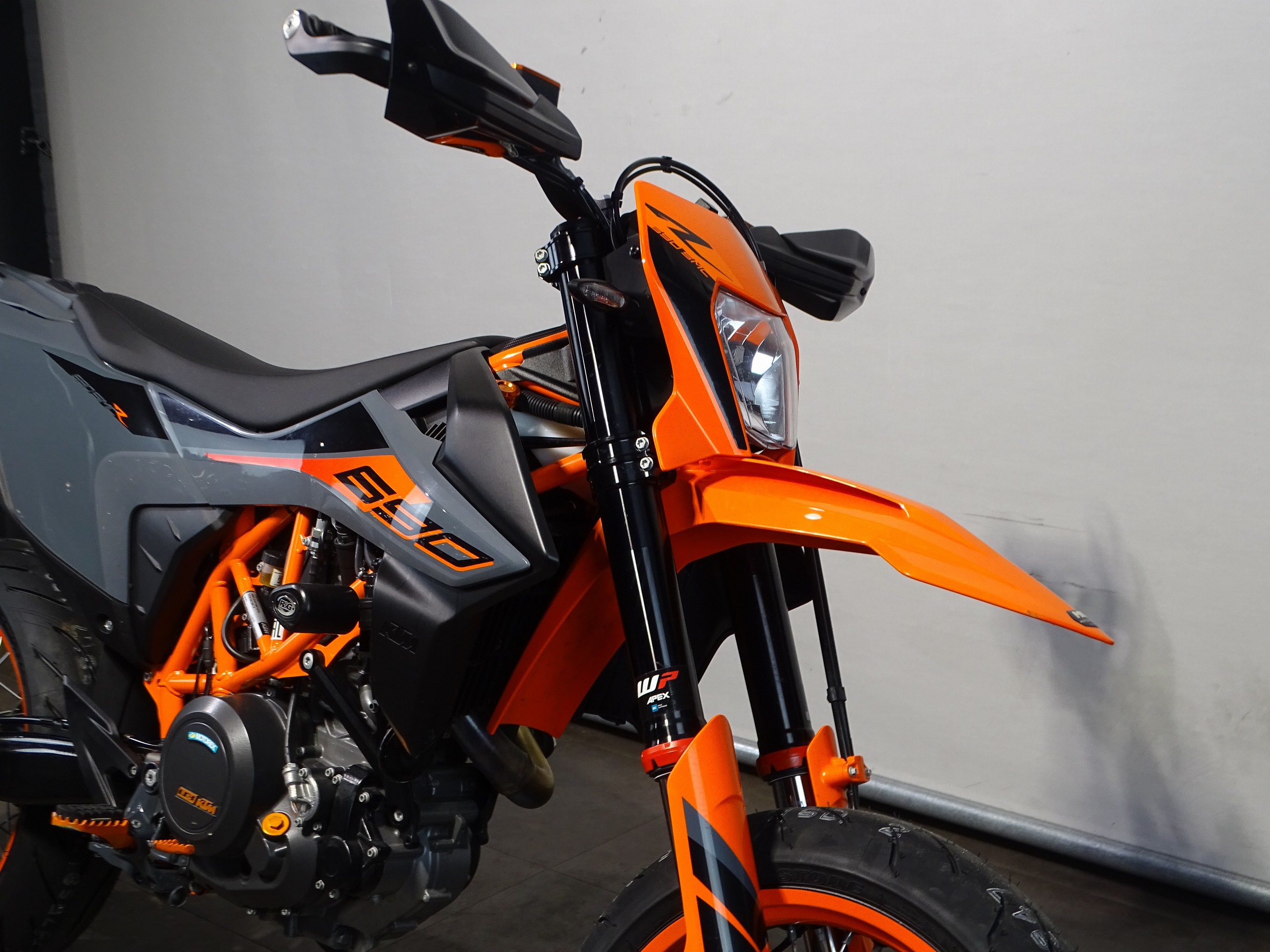 KTM 690 SMC R