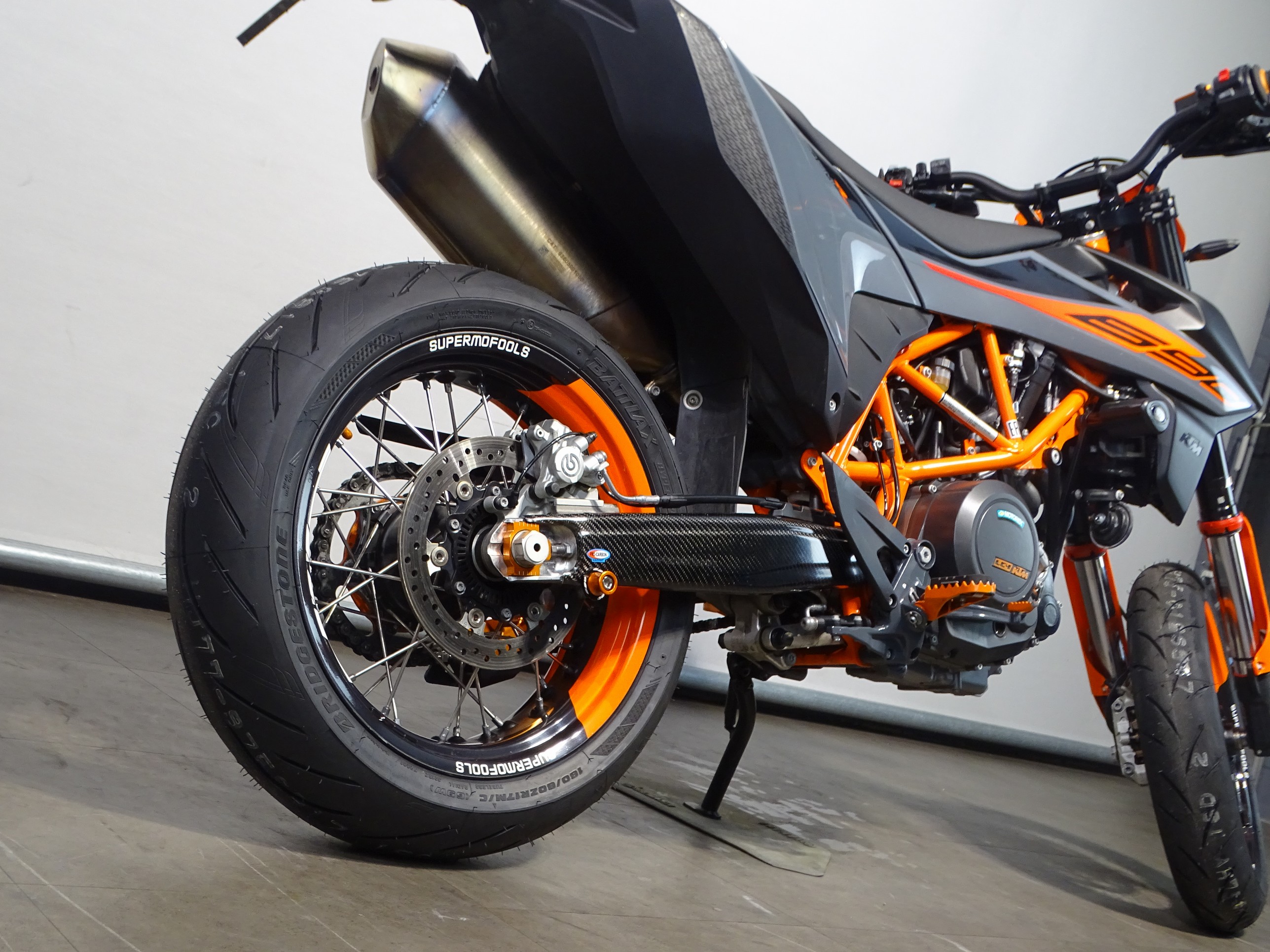 KTM 690 SMC R