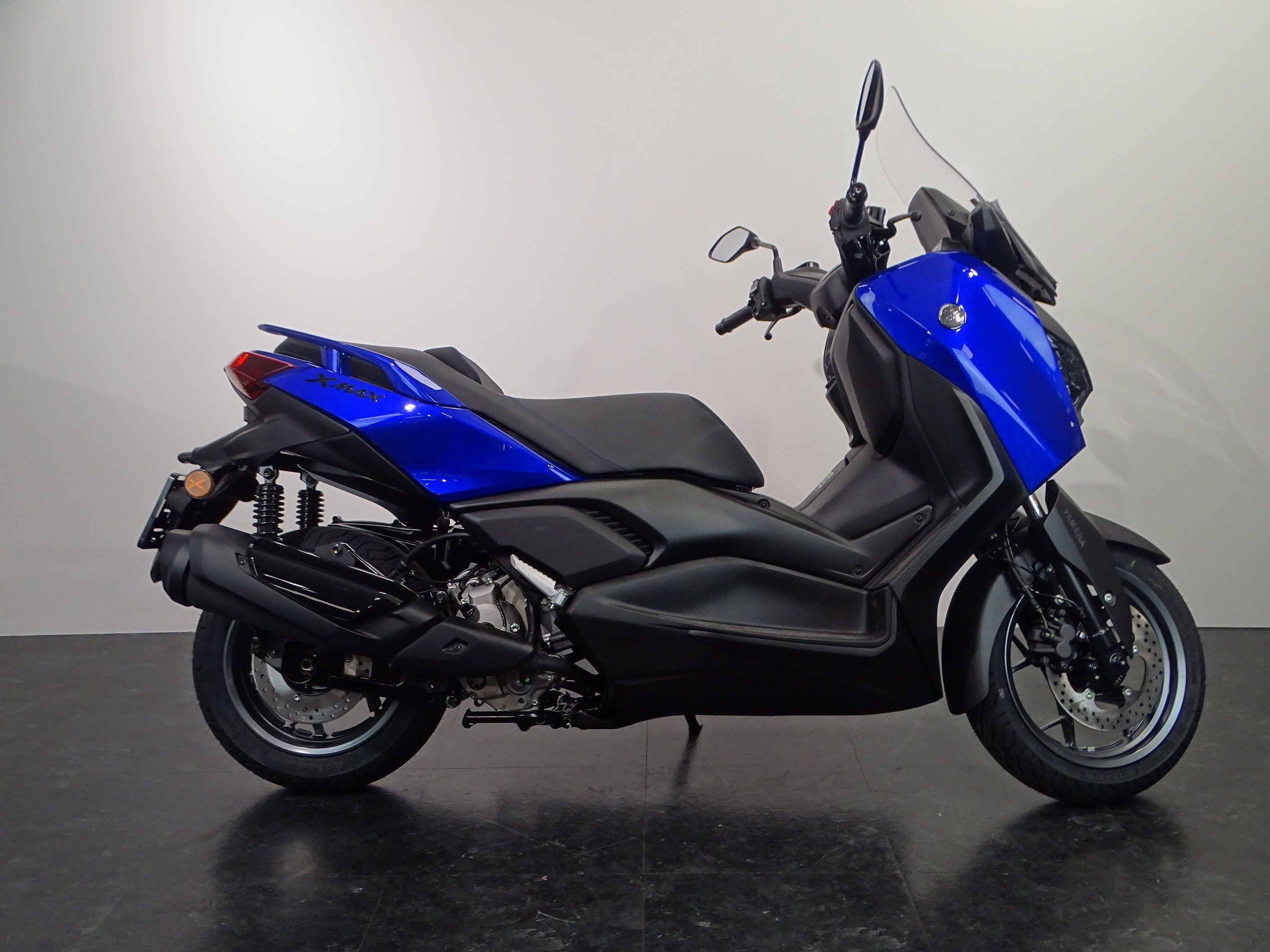 YAMAHA X-MAX 300 ABS