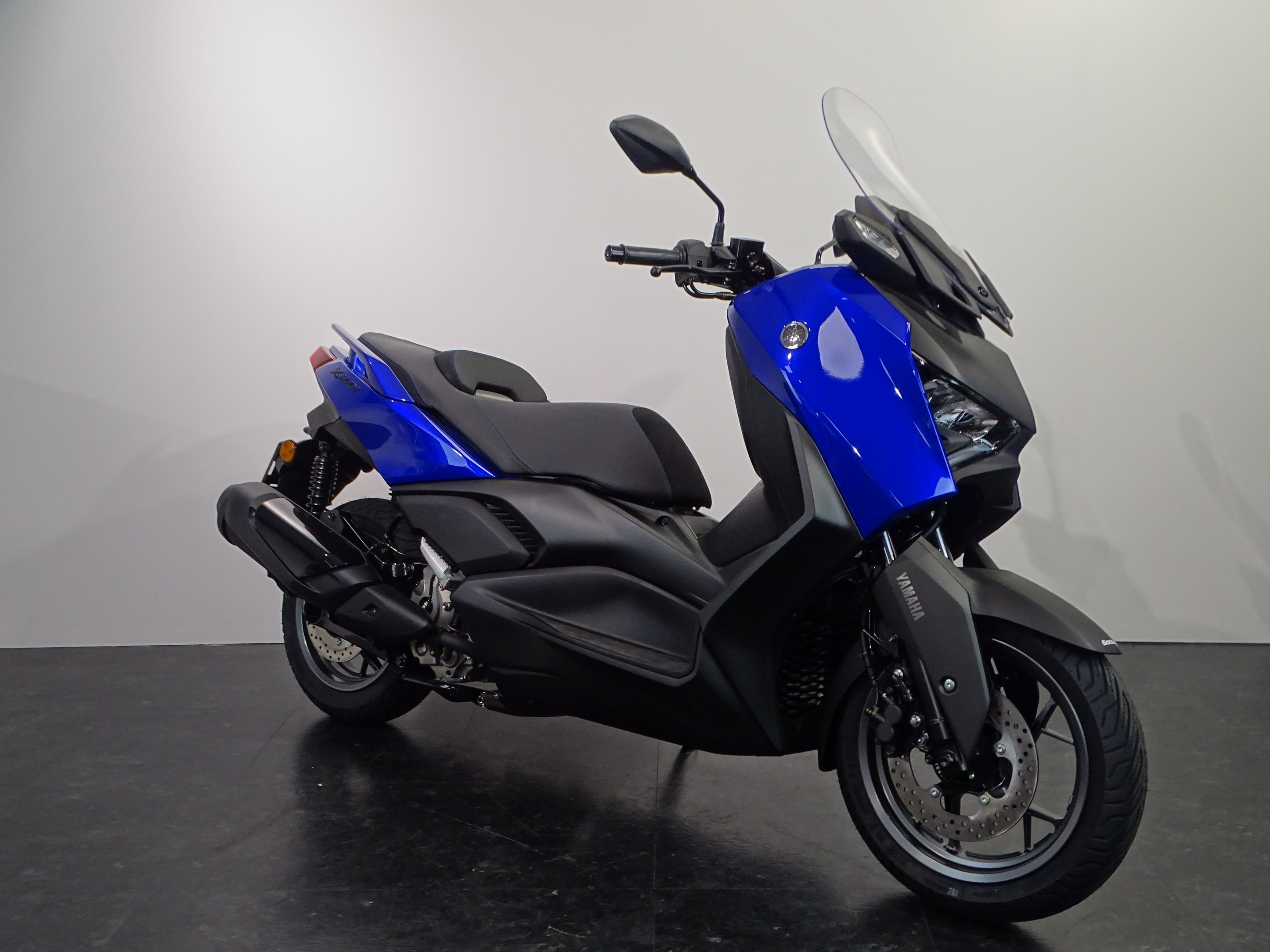 YAMAHA X-MAX 300 ABS