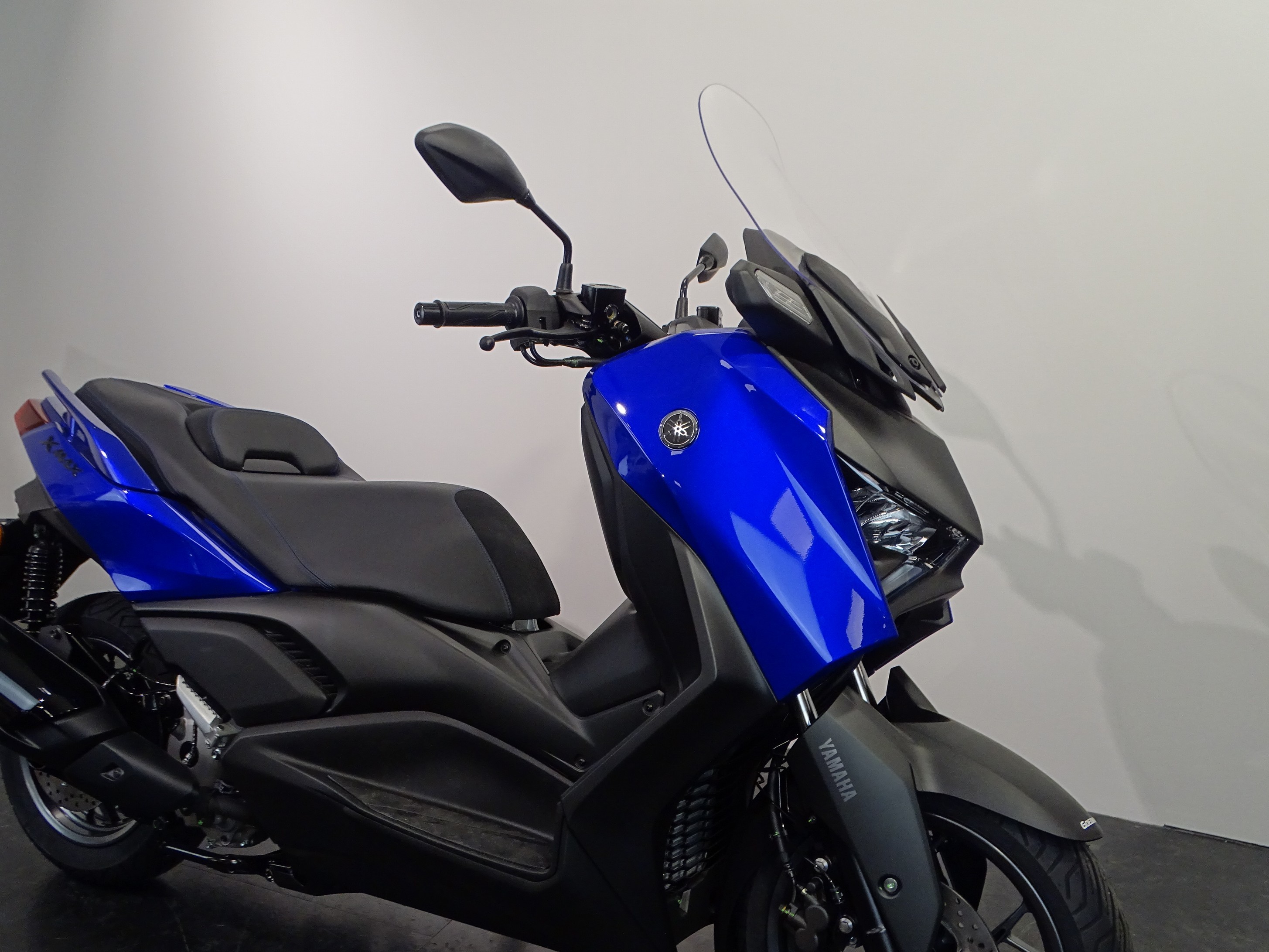 YAMAHA X-MAX 300 ABS