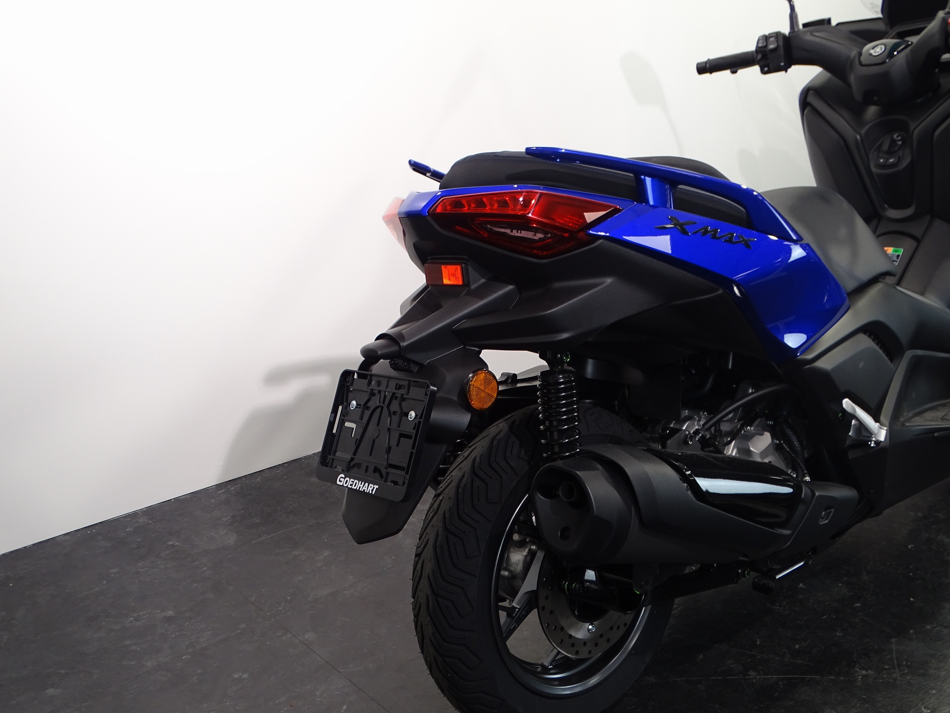 YAMAHA X-MAX 300 ABS