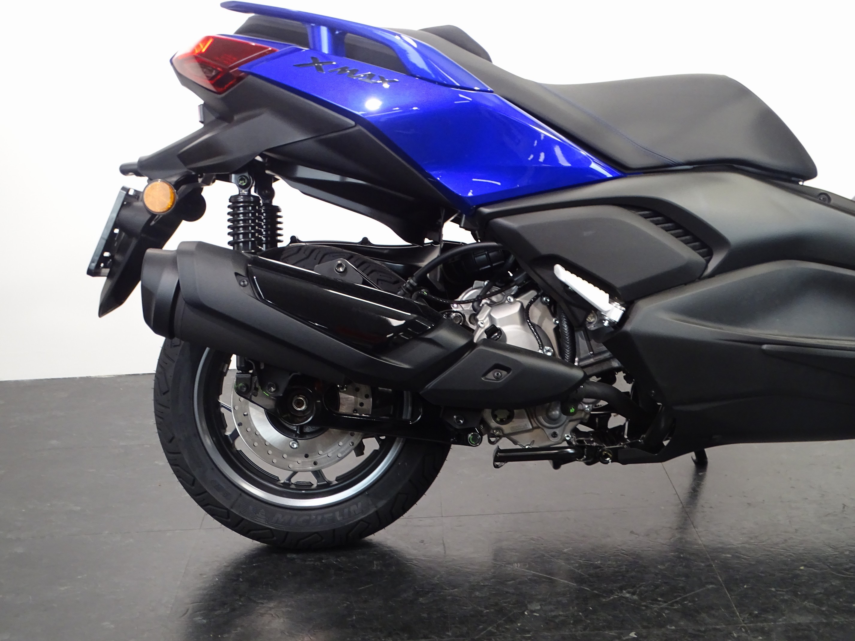 YAMAHA X-MAX 300 ABS