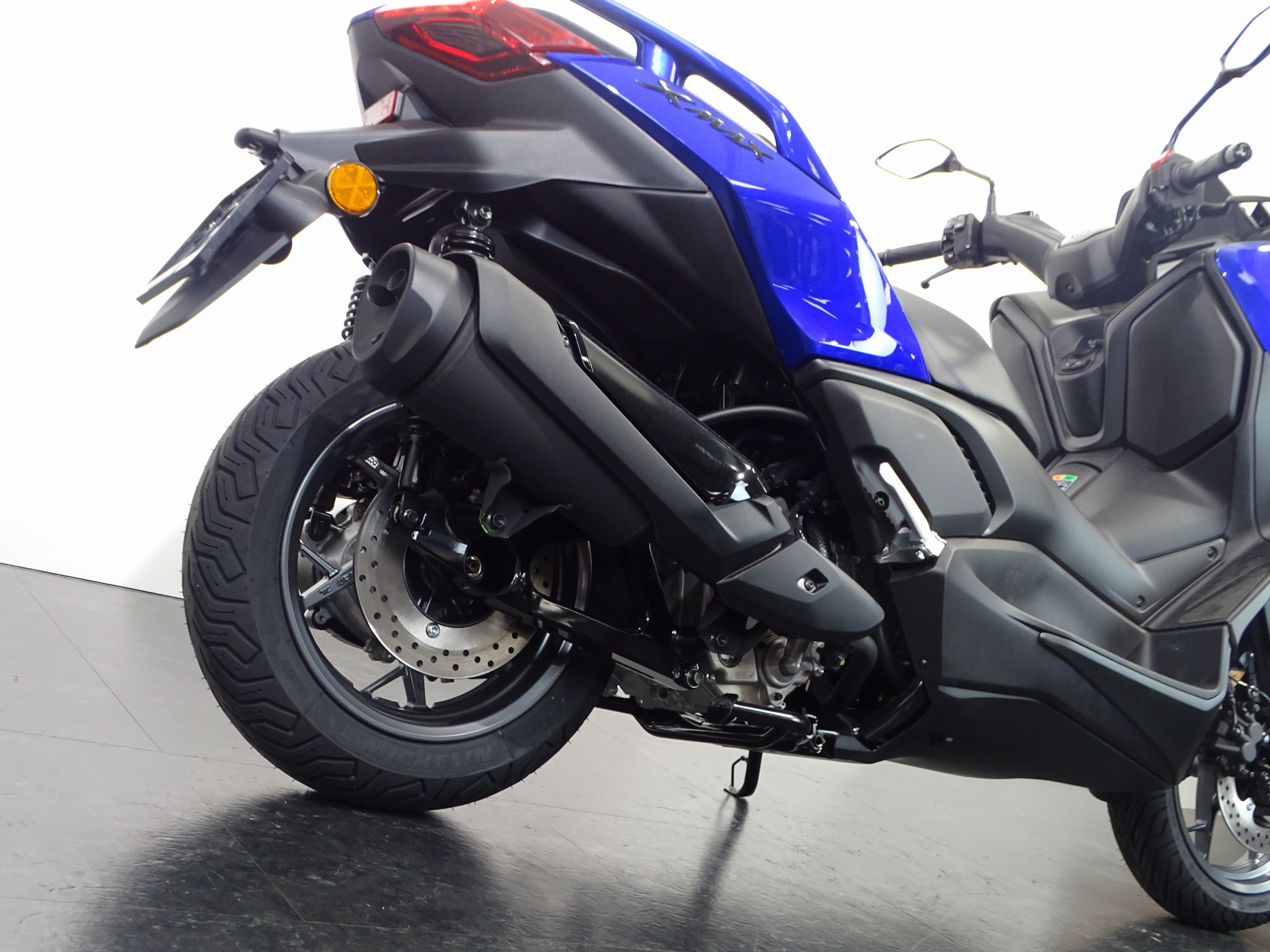 YAMAHA X-MAX 300 ABS