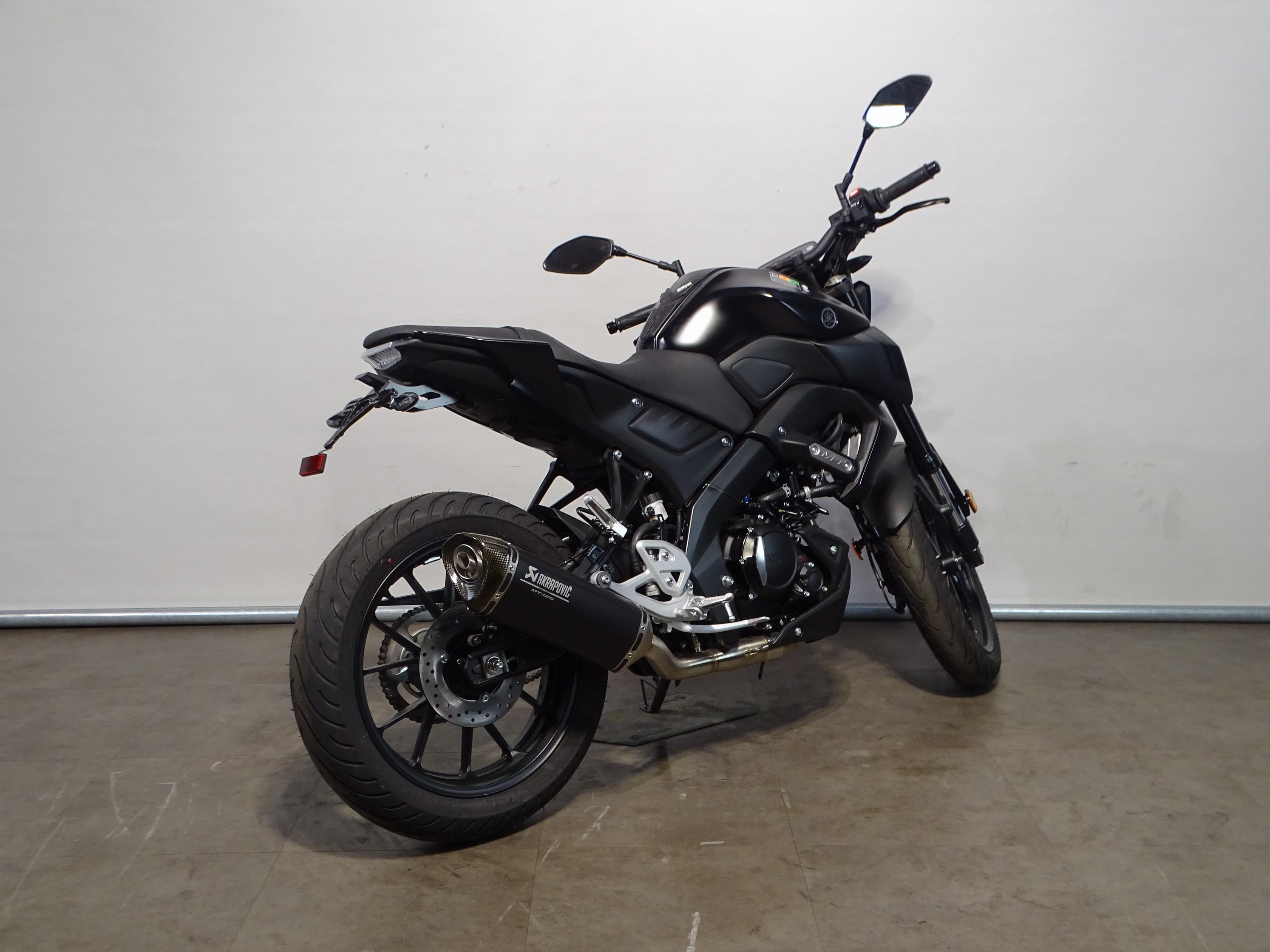 YAMAHA MT-125 ABS