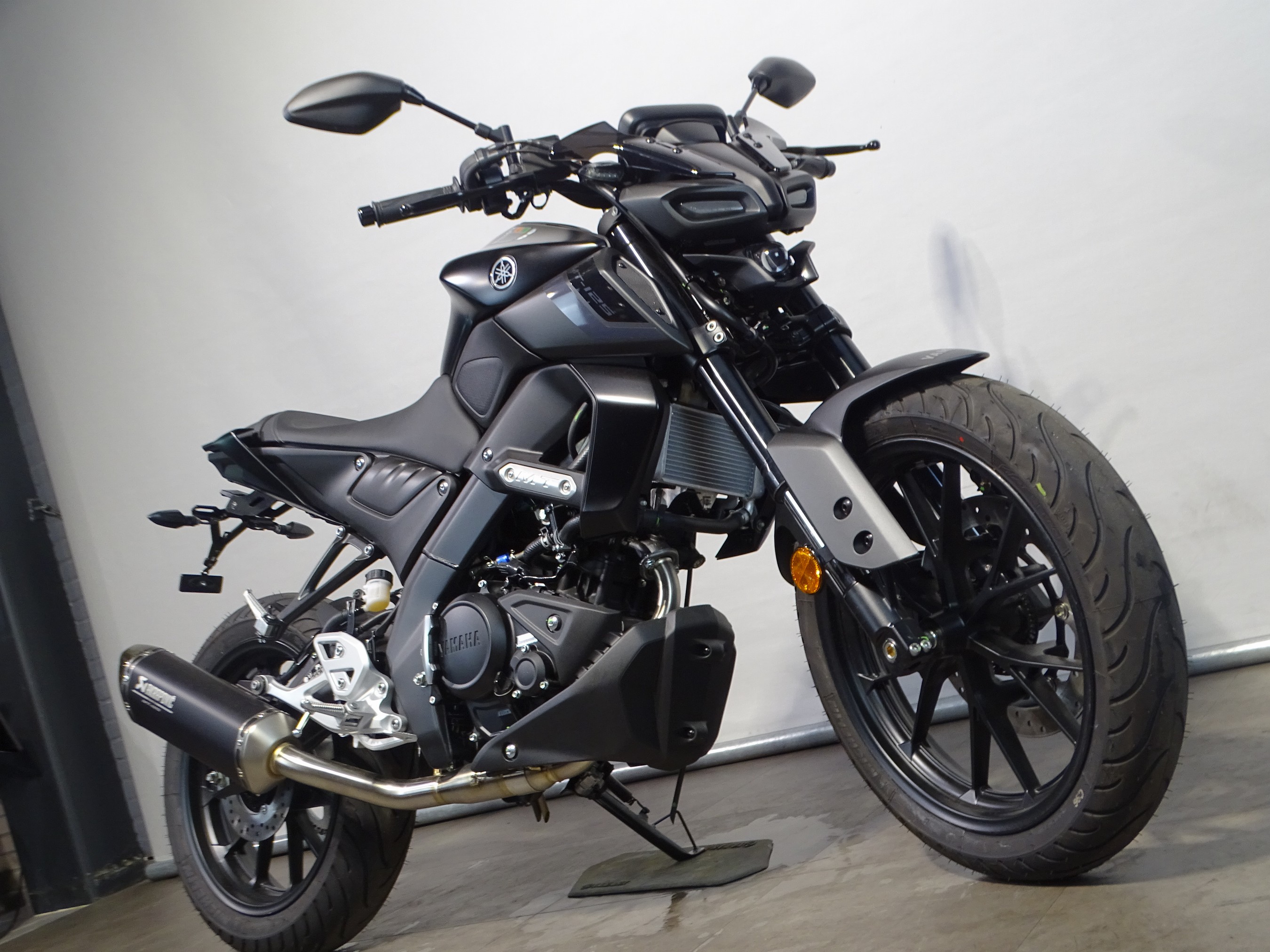 YAMAHA MT-125 ABS