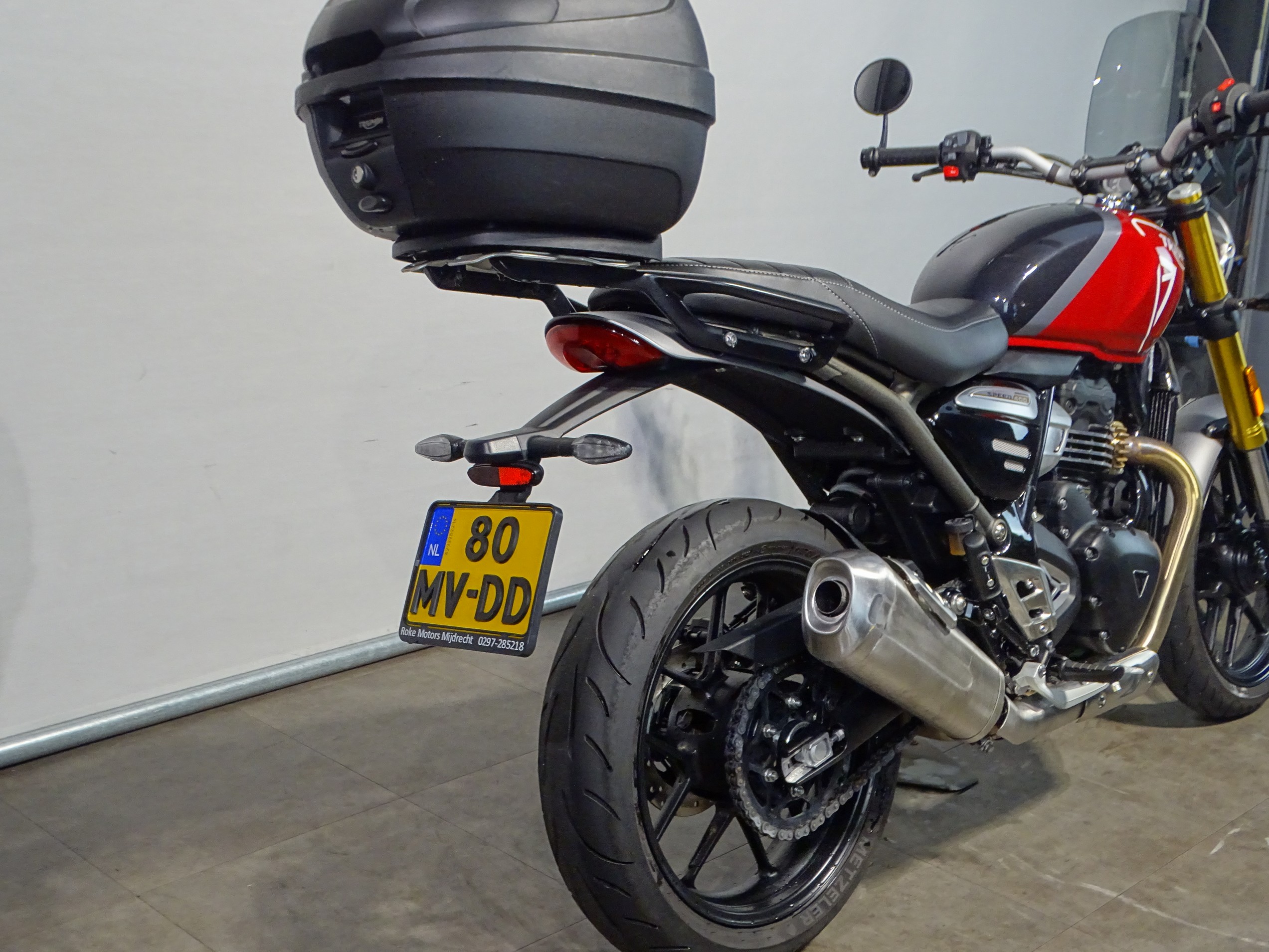 TRIUMPH SPEED 400
