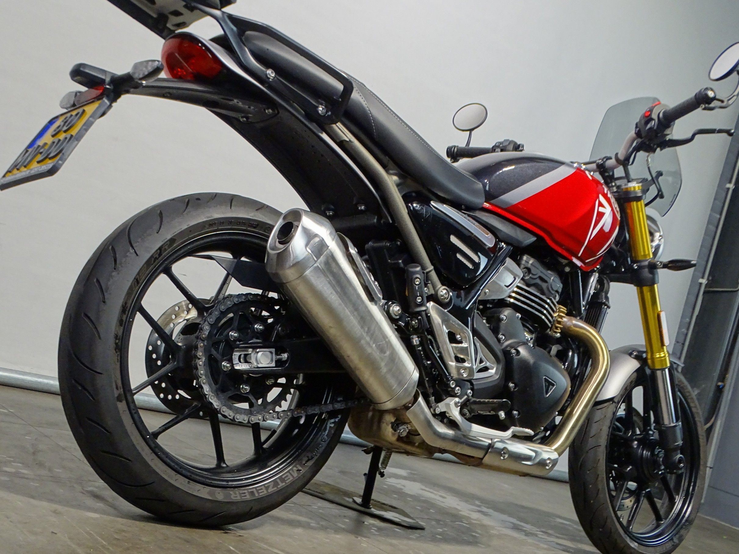 TRIUMPH SPEED 400