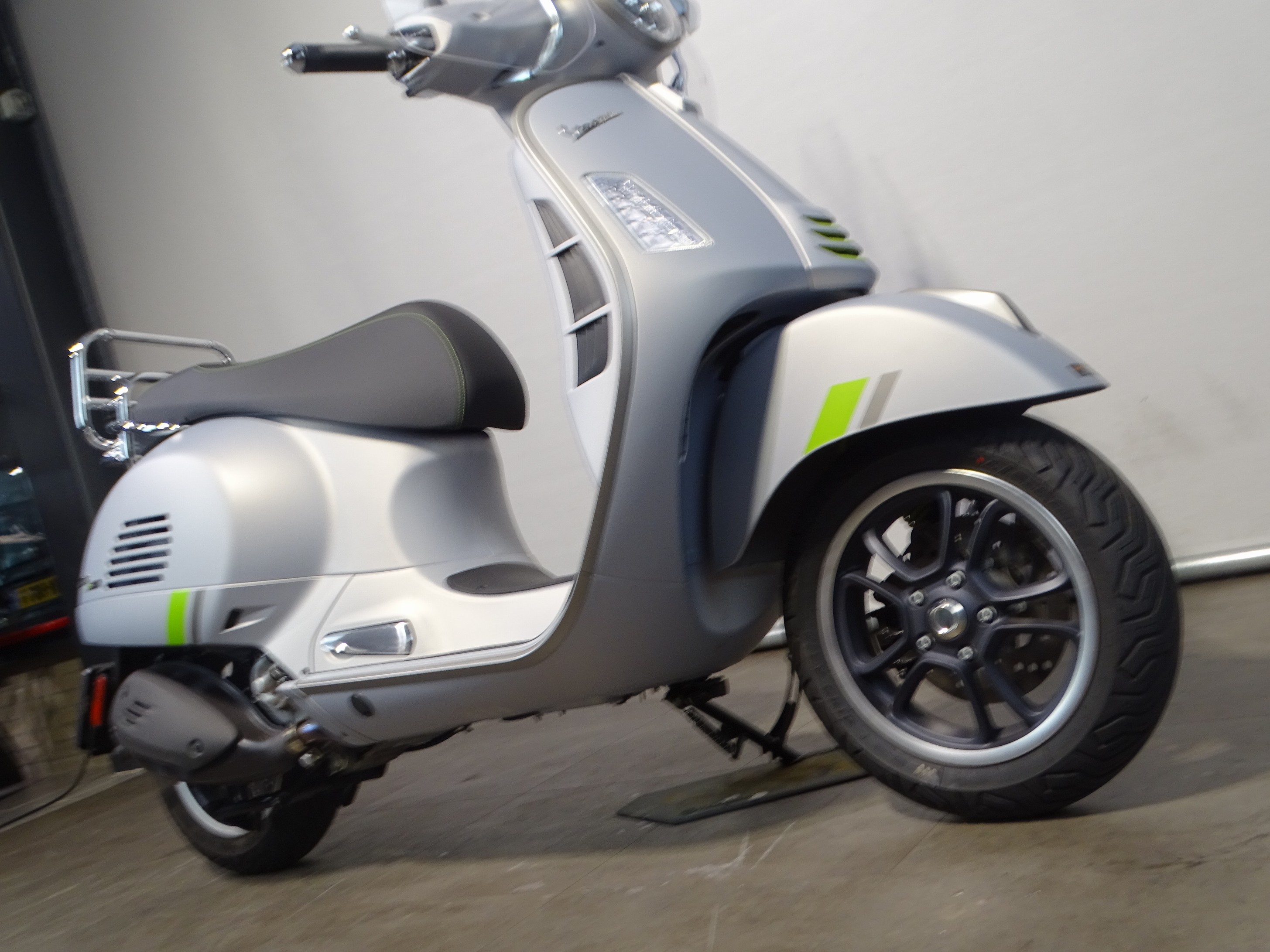 VESPA GTS 300 SUPERTECH