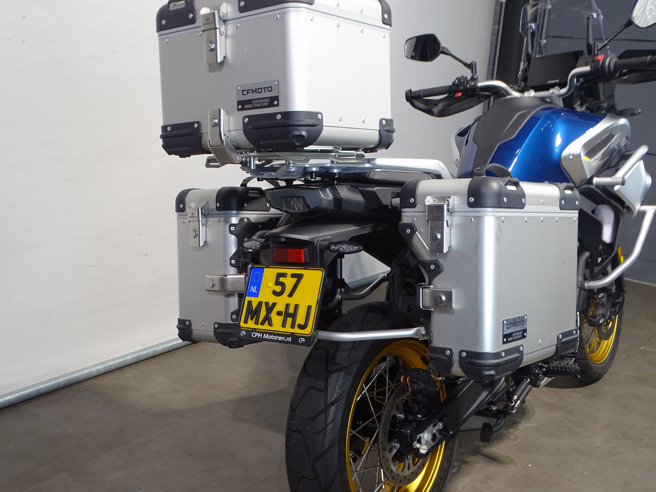 CFMOTO 800 MT EXPLORE GT