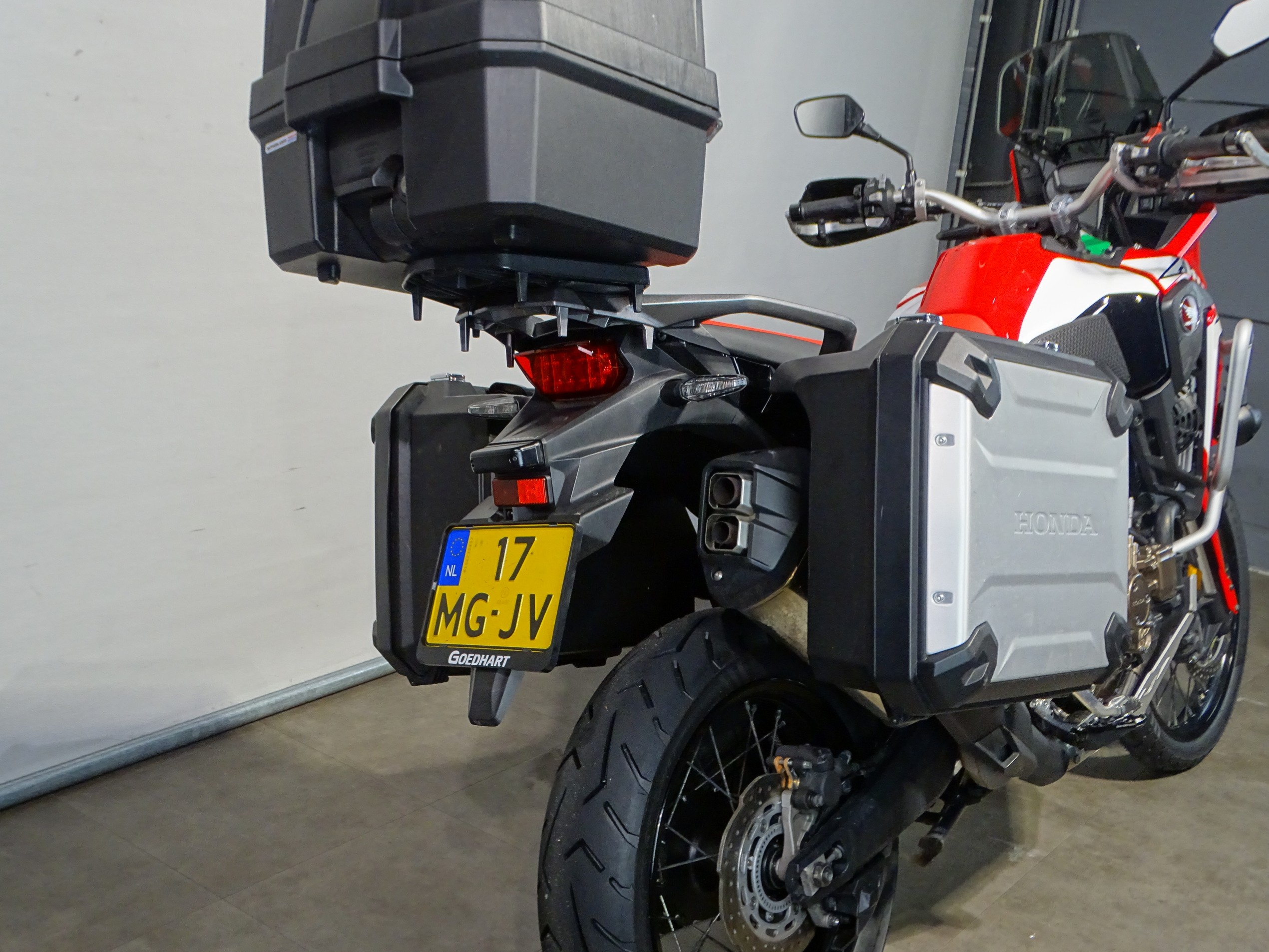 HONDA CRF 1000 AFRICA TWIN DCT