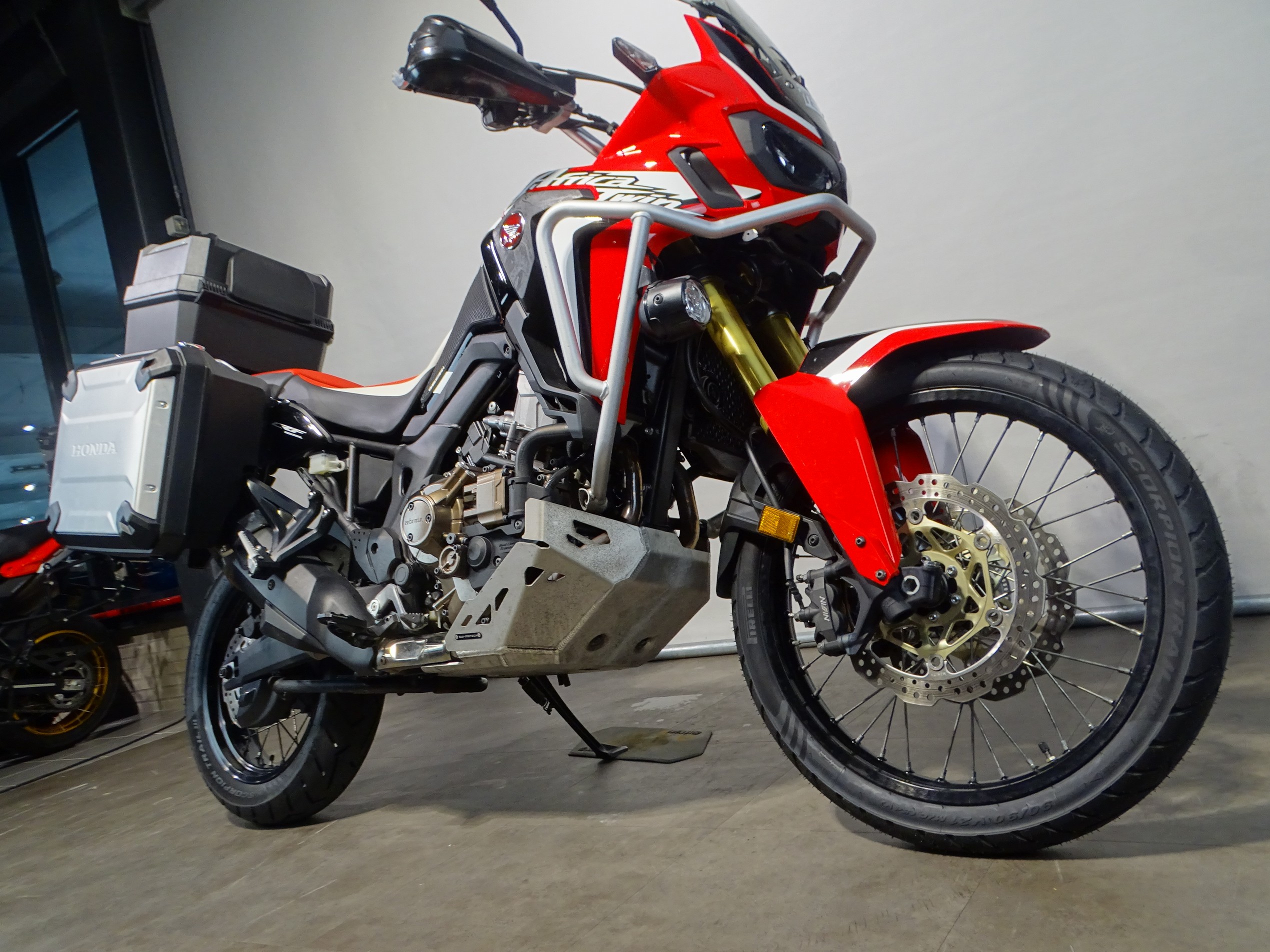 HONDA CRF 1000 AFRICA TWIN DCT