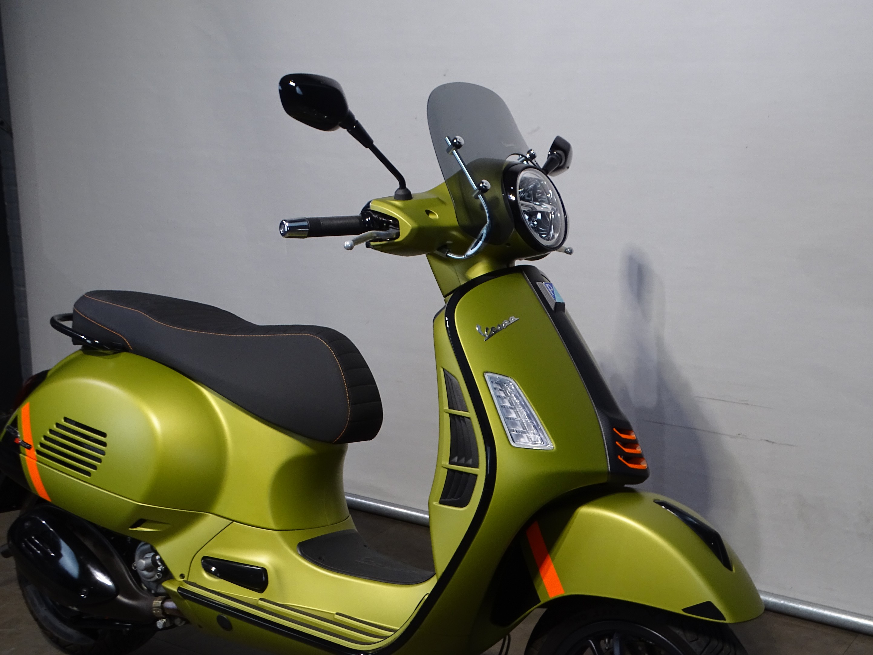 VESPA GTS 300 SUPER HPE