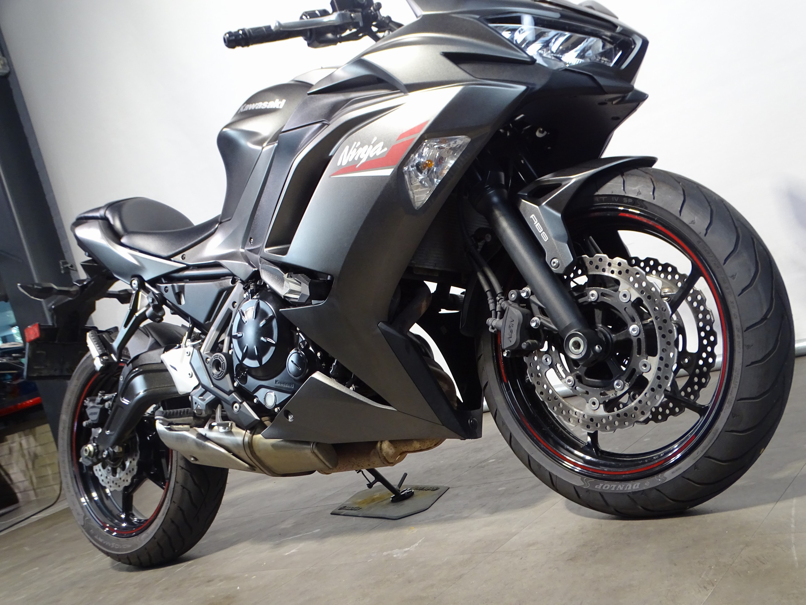 KAWASAKI NINJA 650