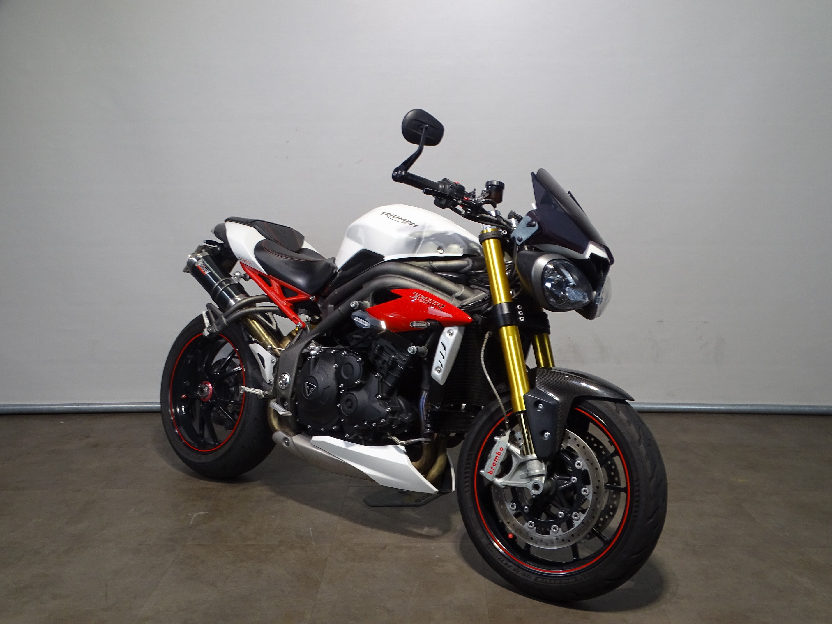 TRIUMPH SPEED TRIPLE 1050 ABS