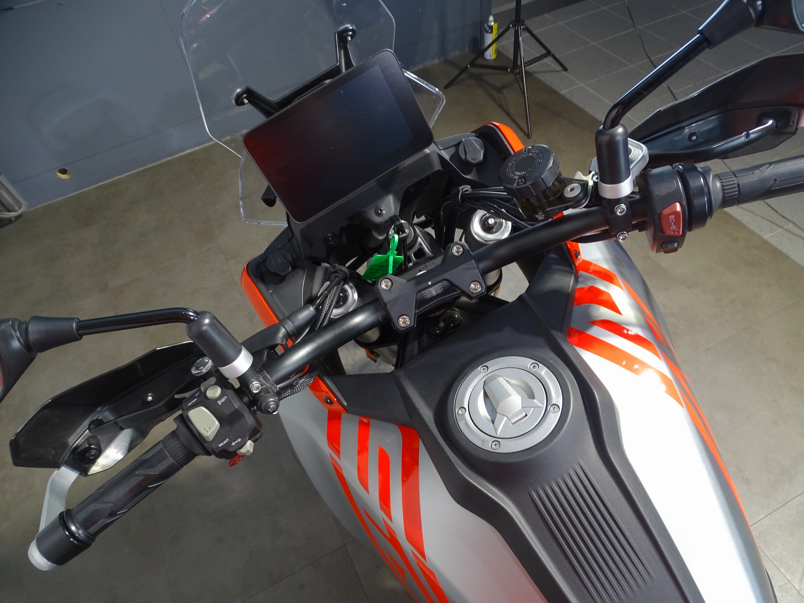 QJMOTOR SRT 600 SX TOURING