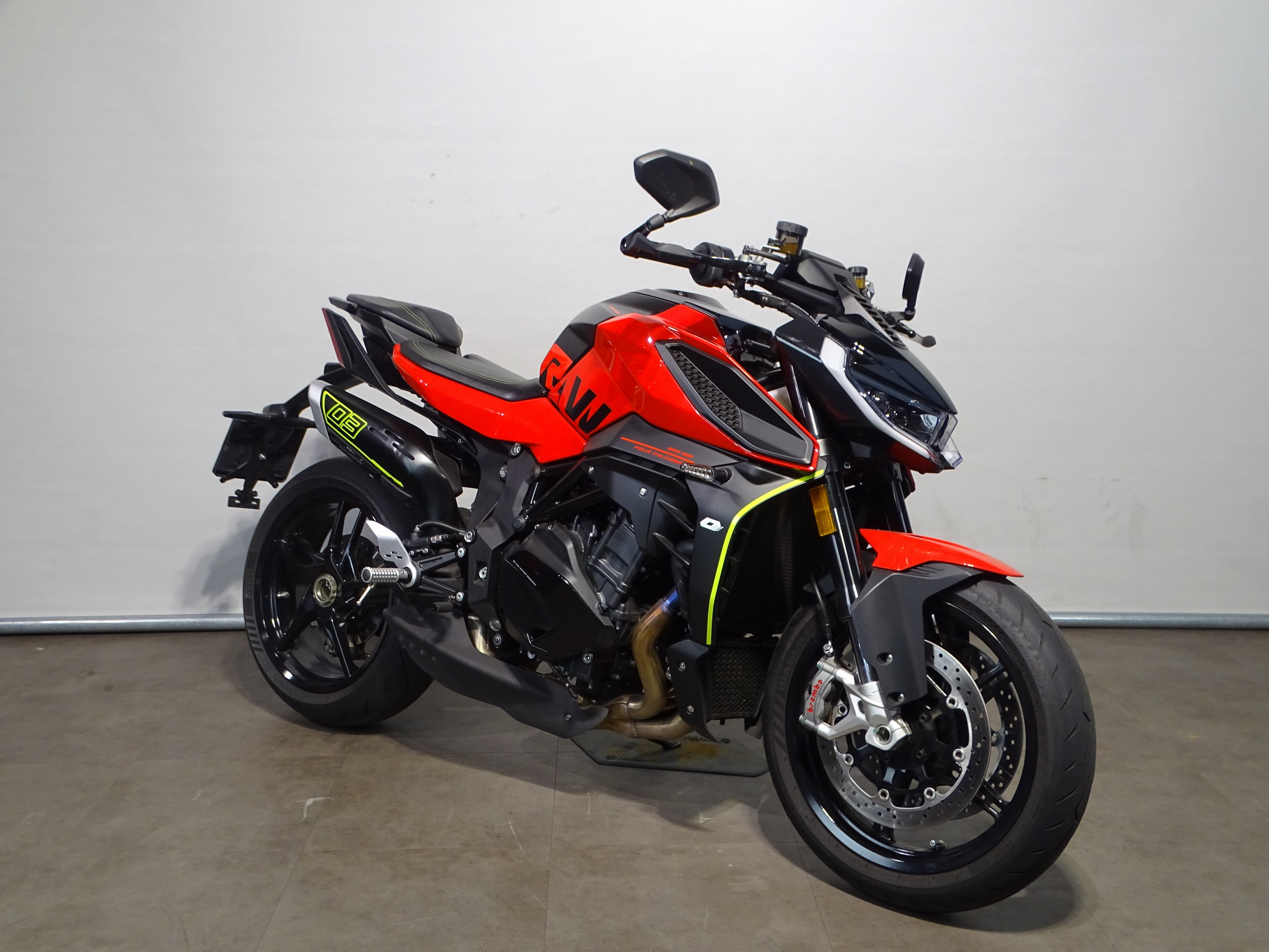 QJMOTOR SRK 921