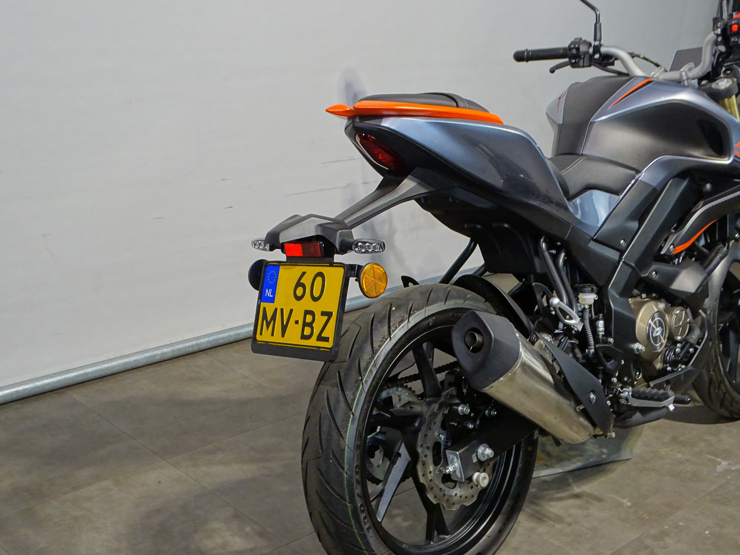 QJMOTOR SRK 125 S