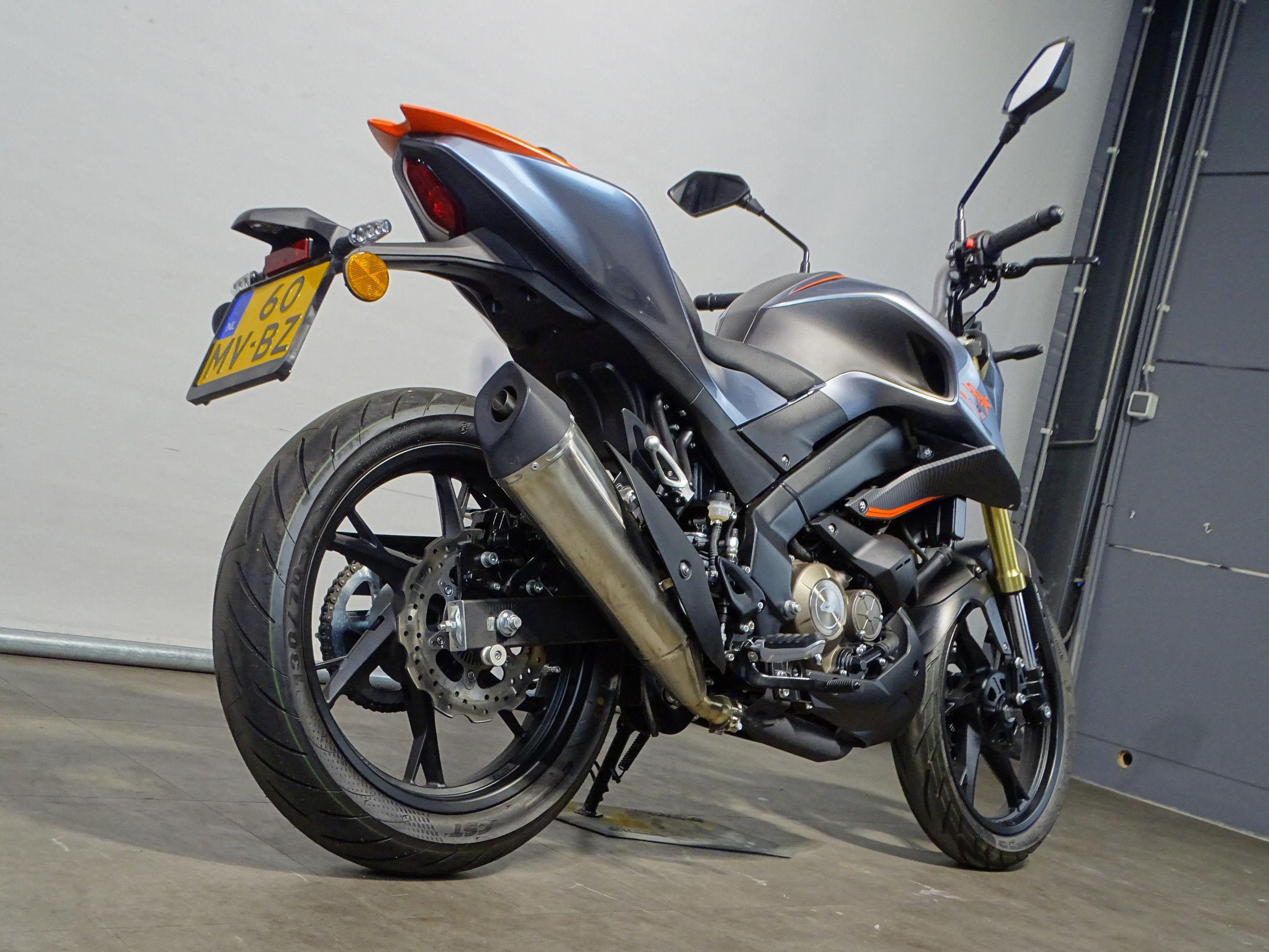 QJMOTOR SRK 125 S