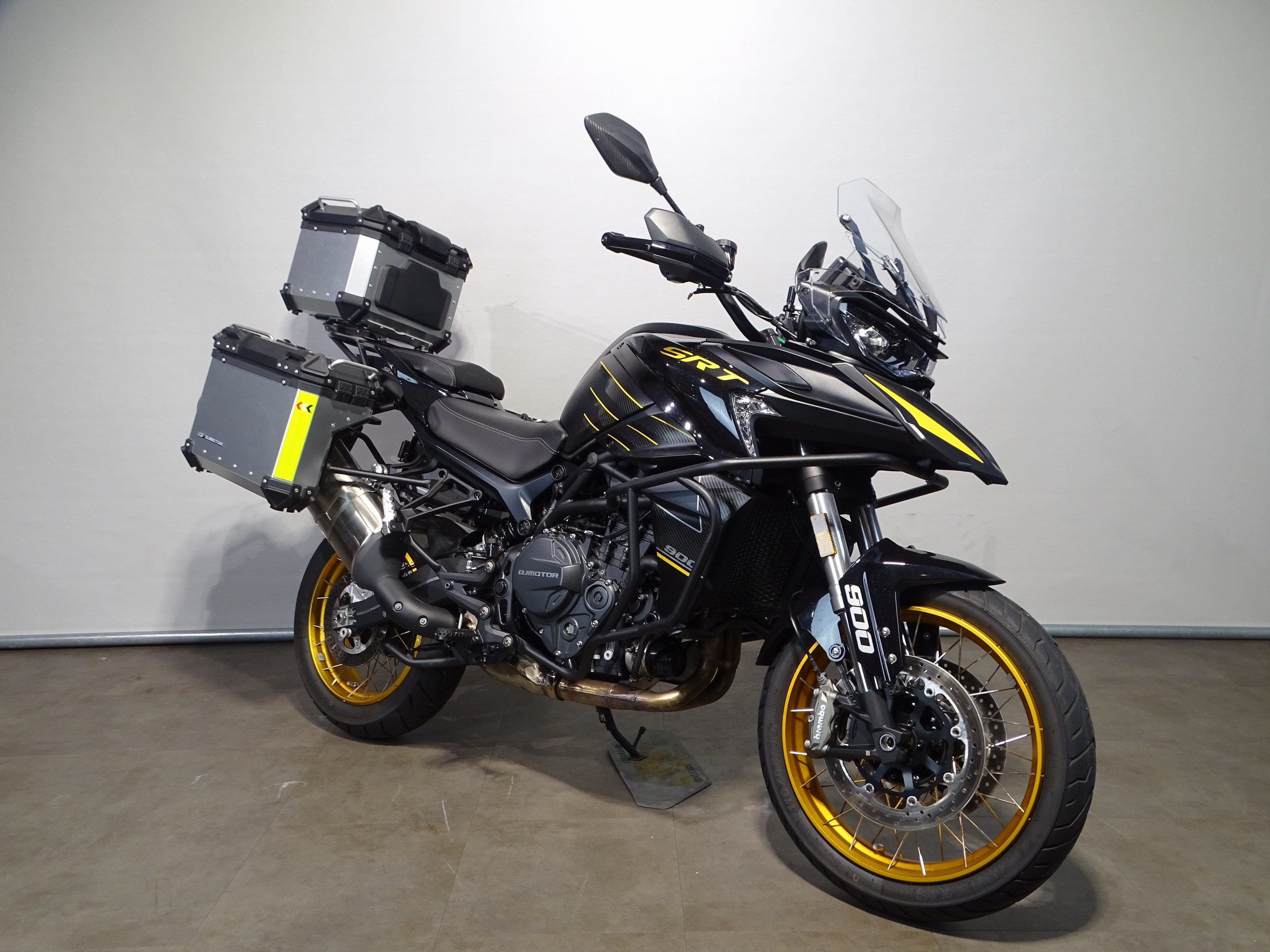 QJMOTOR SRT 900 SX TOURING