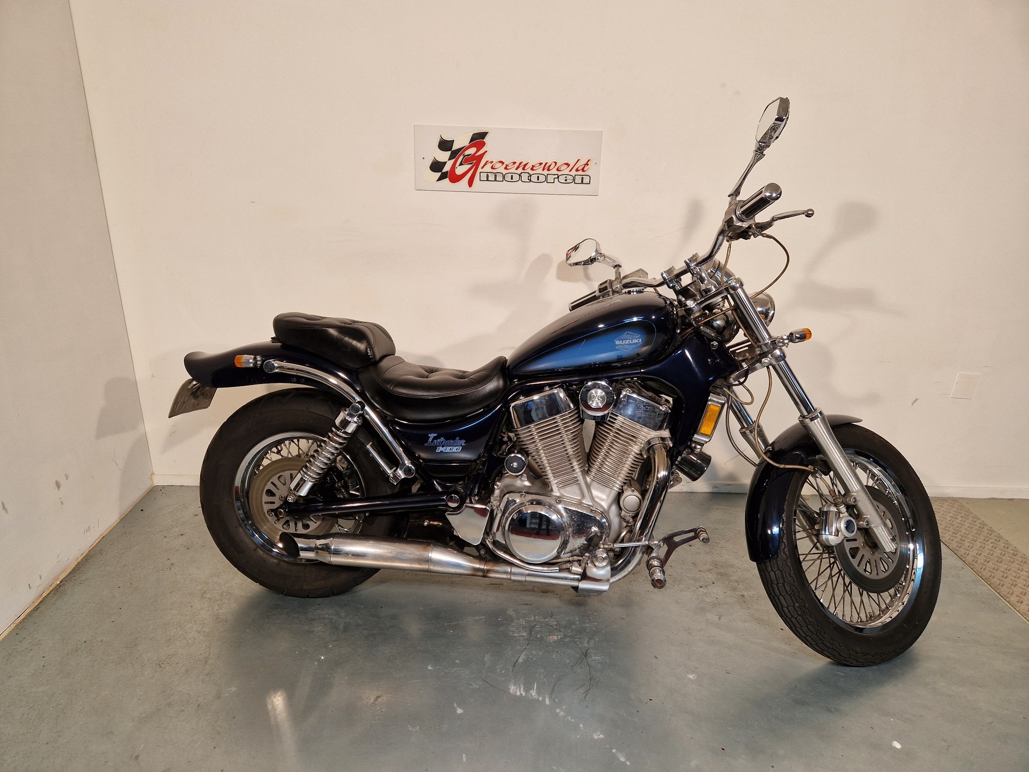 SUZUKI VS 1400 Intruder VS 1400 Intru