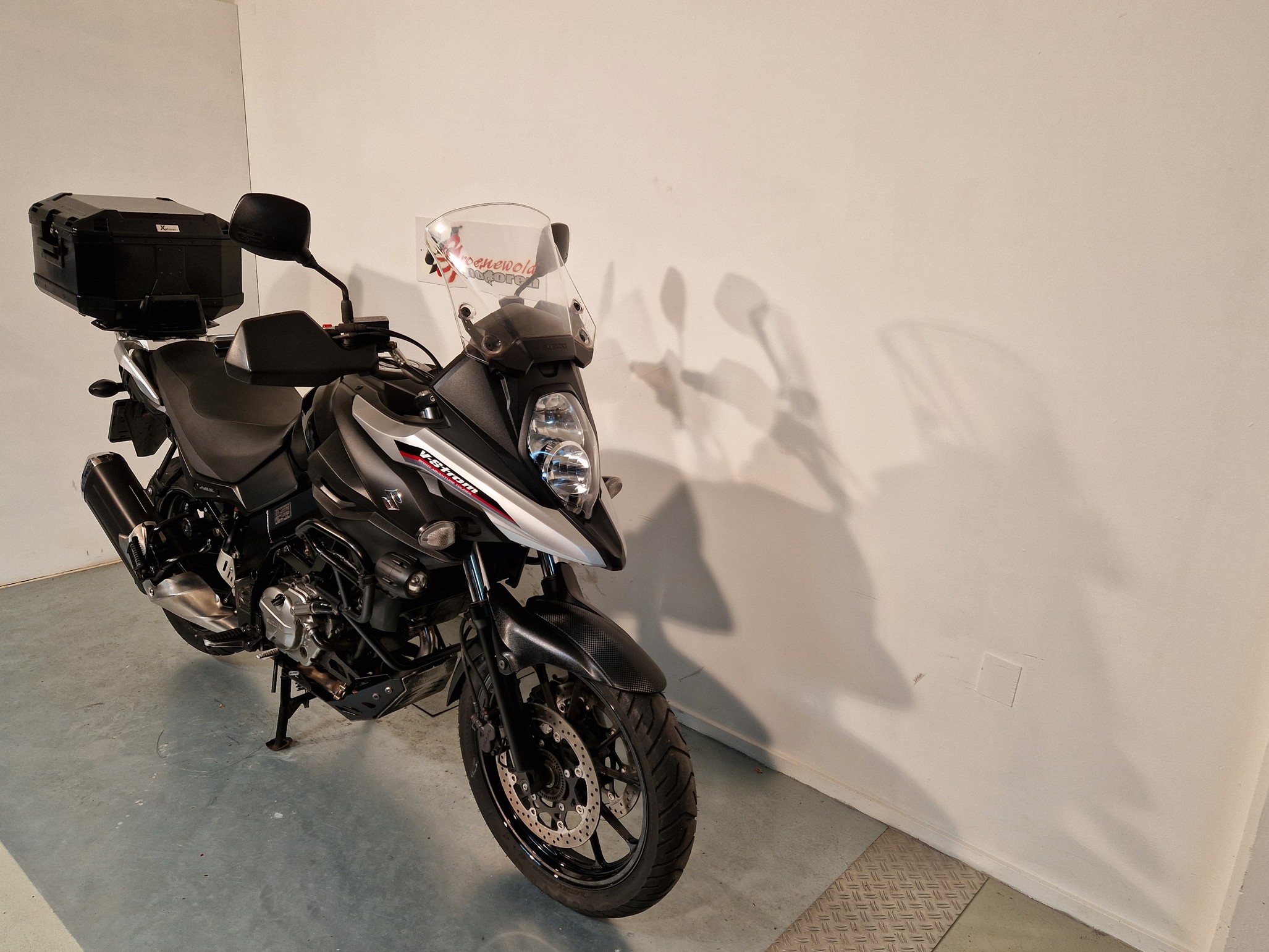 SUZUKI V-Strom 650 V-Strom 650 , Vstr