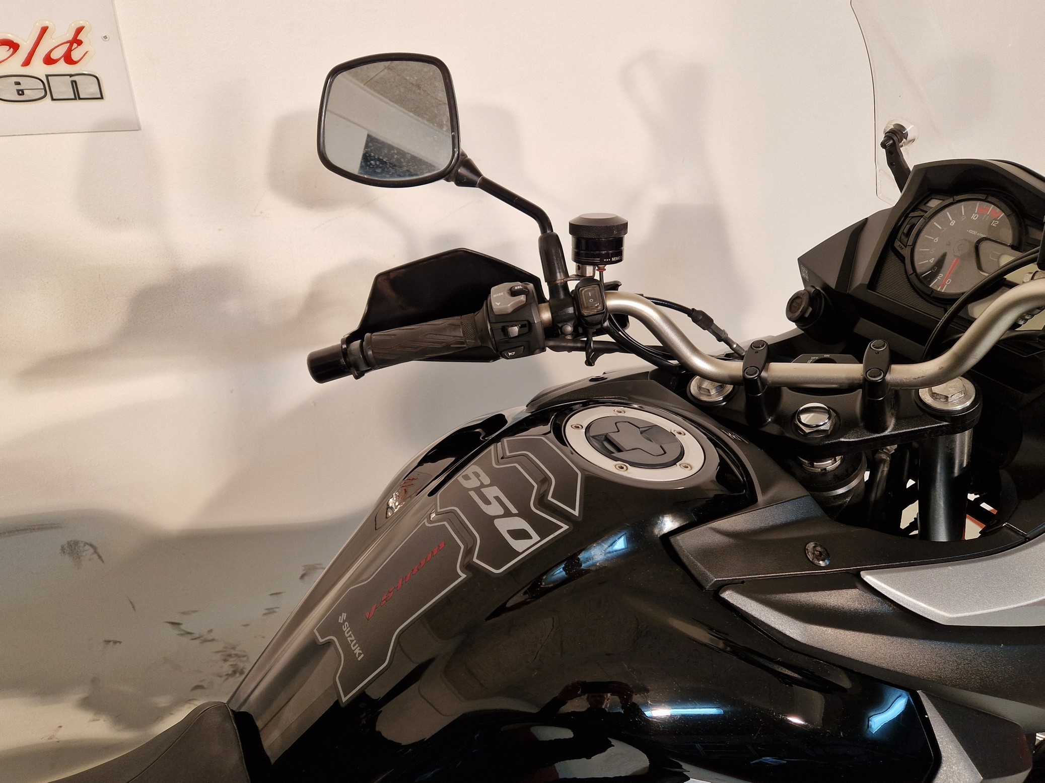 SUZUKI V-Strom 650 V-Strom 650 , Vstr