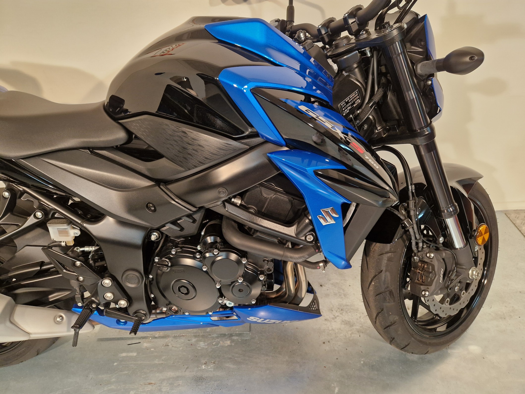 SUZUKI GSX-S 750 GSX-S 750 , GSX S 75