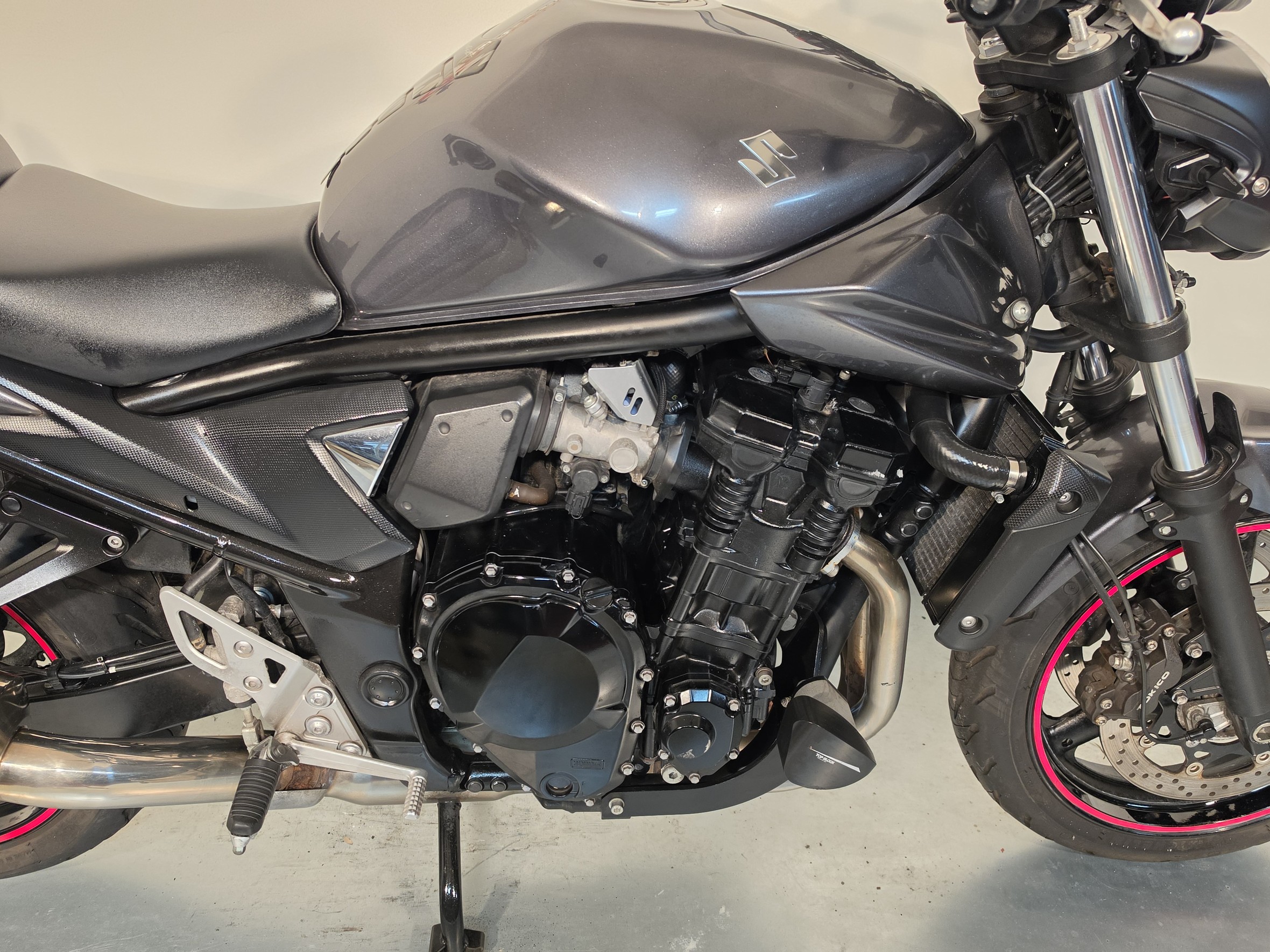 SUZUKI GSF 650 Bandit 650 , GSF 650 A
