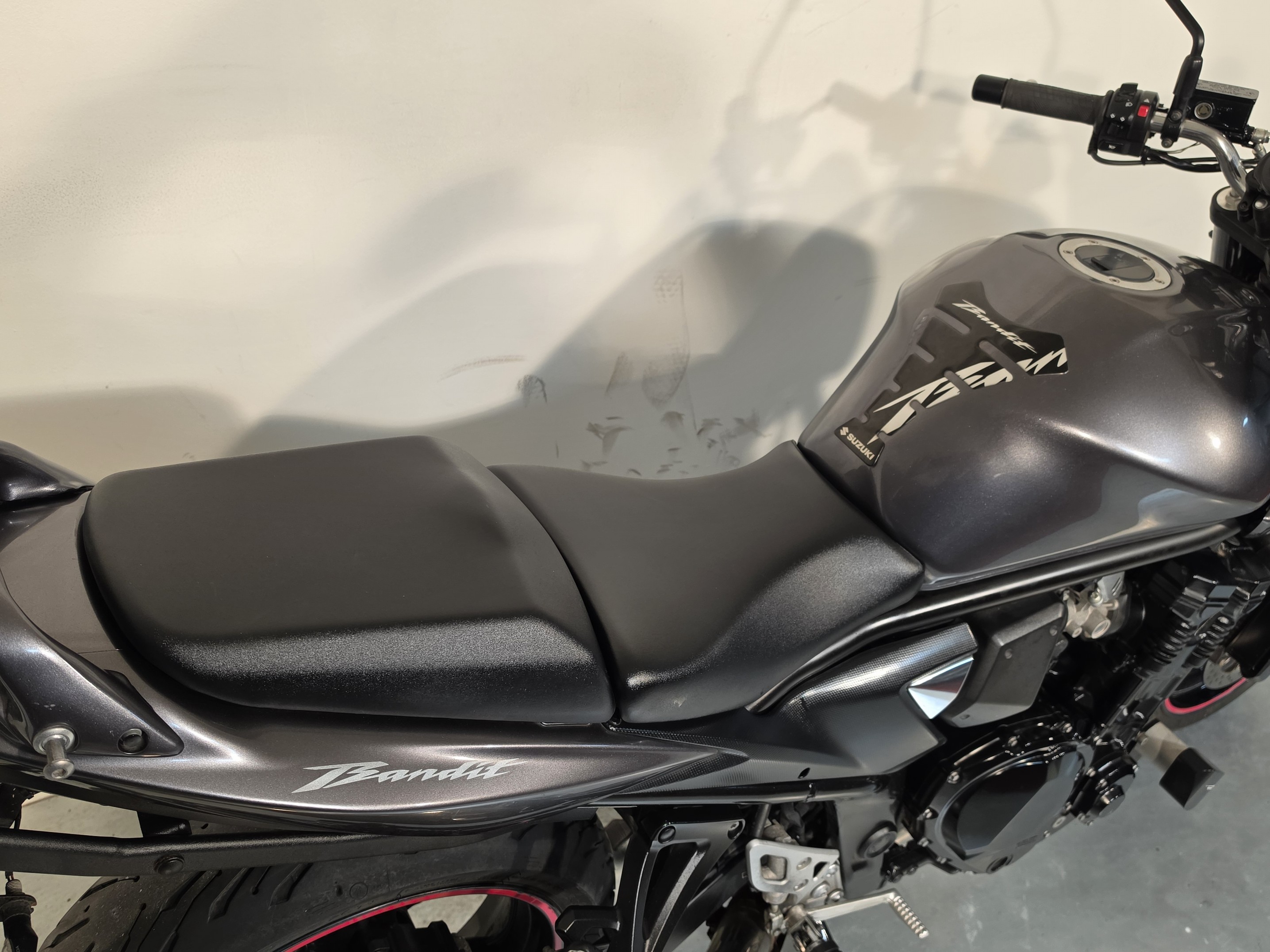 SUZUKI GSF 650 Bandit 650 , GSF 650 A