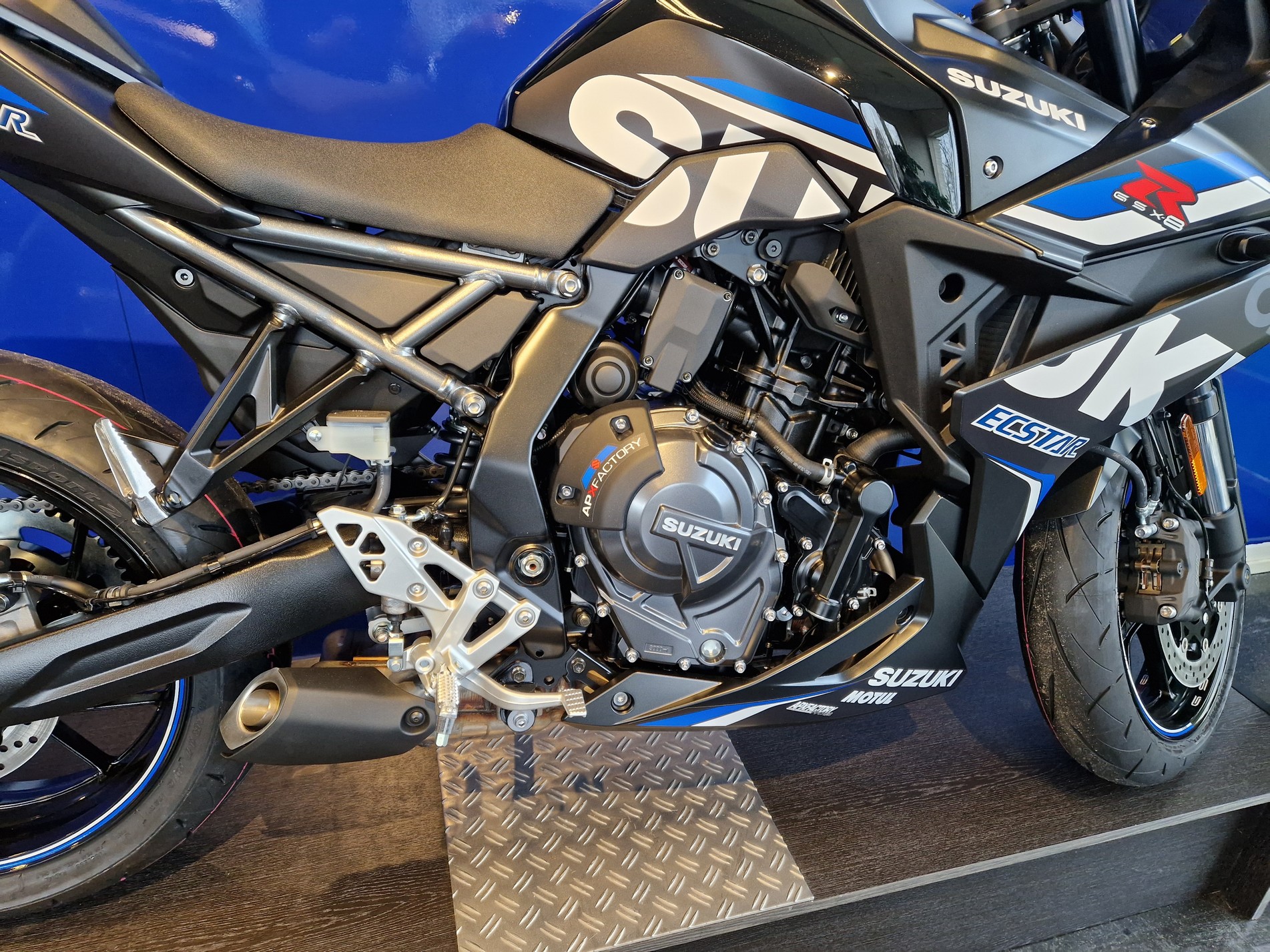 SUZUKI GSX-8R GSX-8R , GSX 8R Special