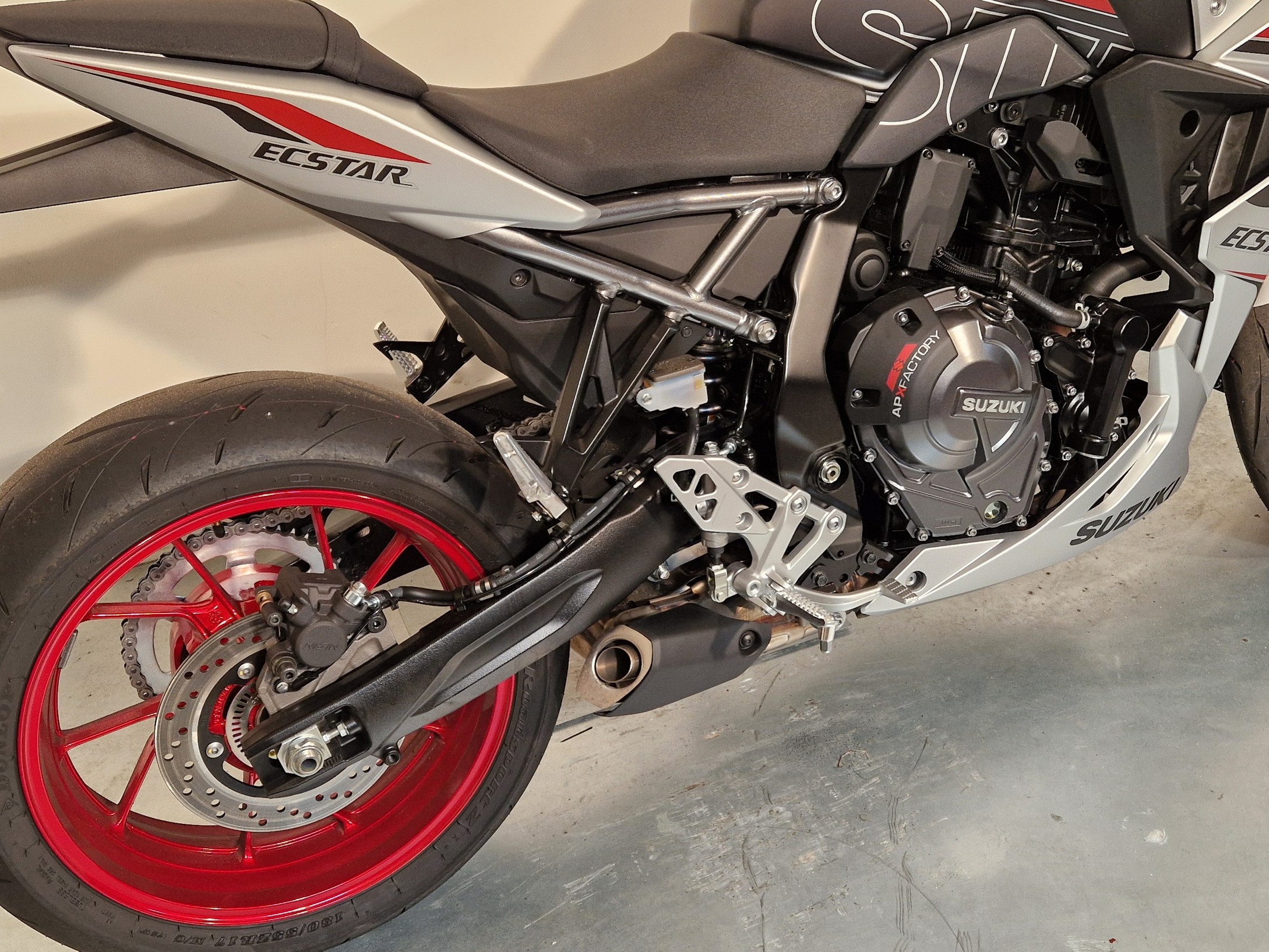 SUZUKI GSX-8R GSX 8 R Ecstar uitvoeri