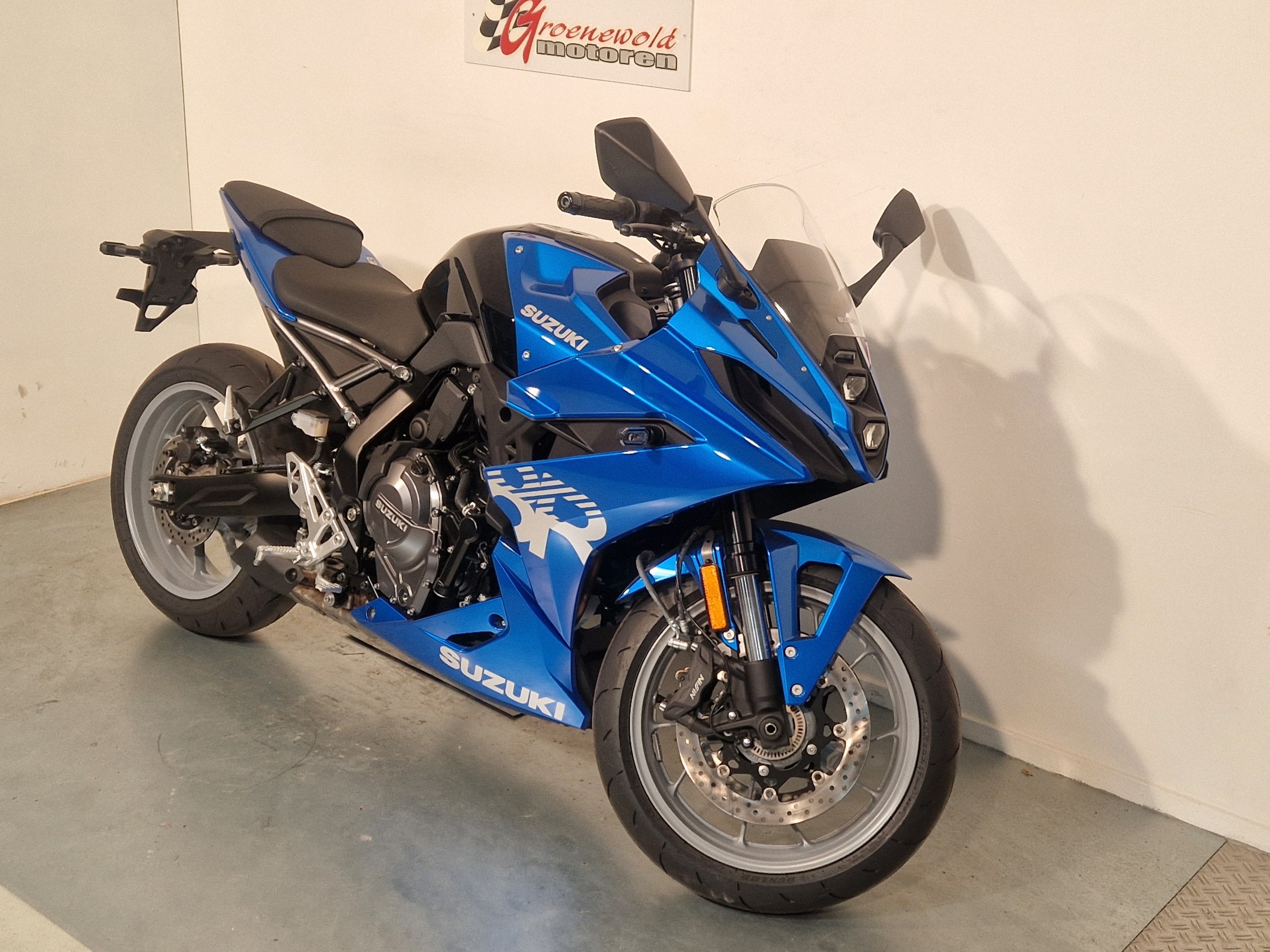 SUZUKI GSX-8R GSX-8R , GSX8R , Nieuw